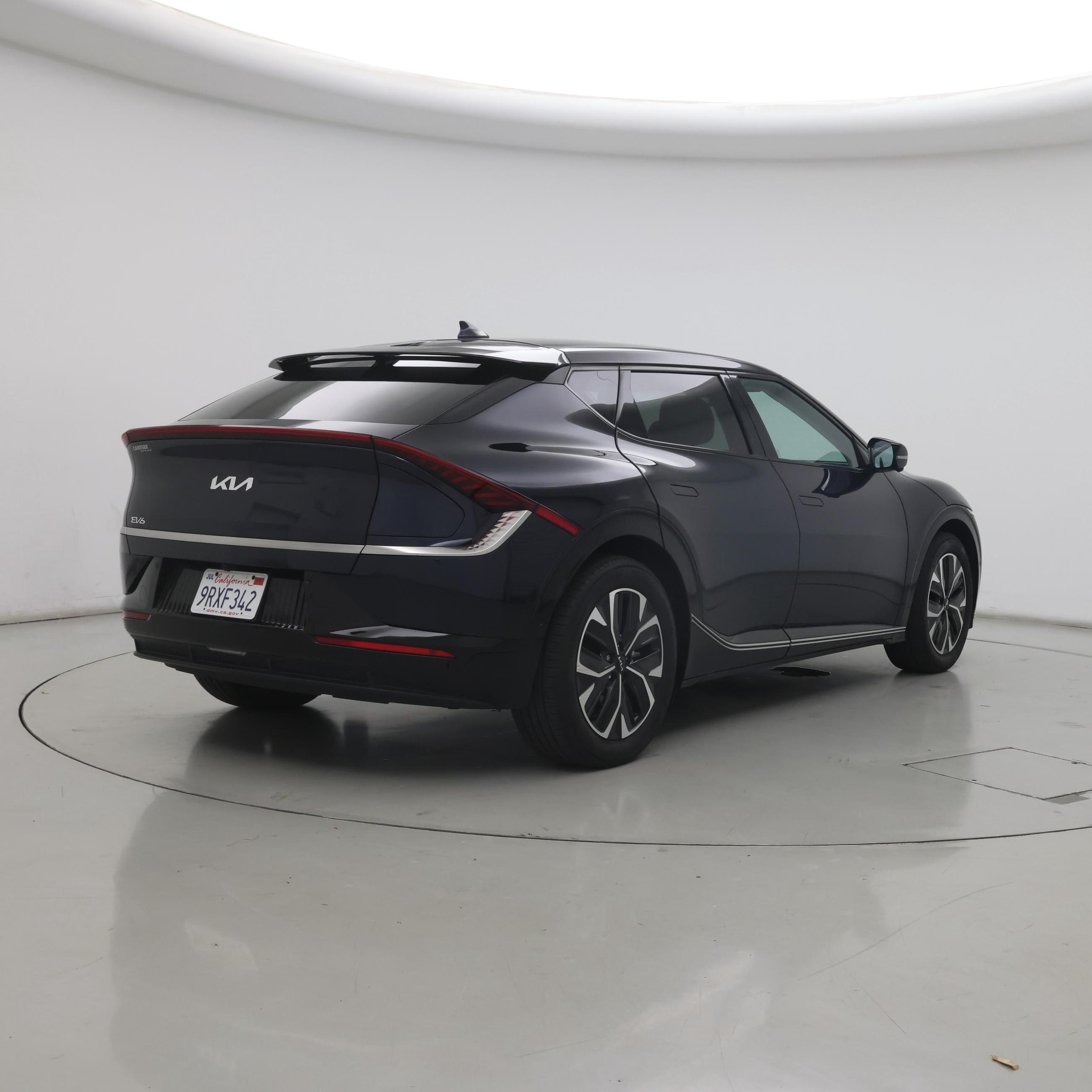 Thumbnail: 2022 Kia EV6 - 8