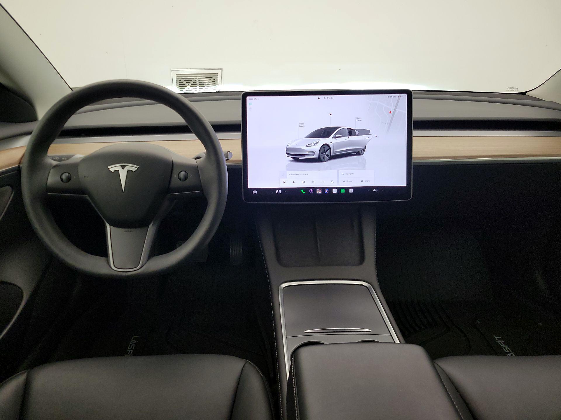 Thumbnail: 2023 Tesla Model 3 - 9