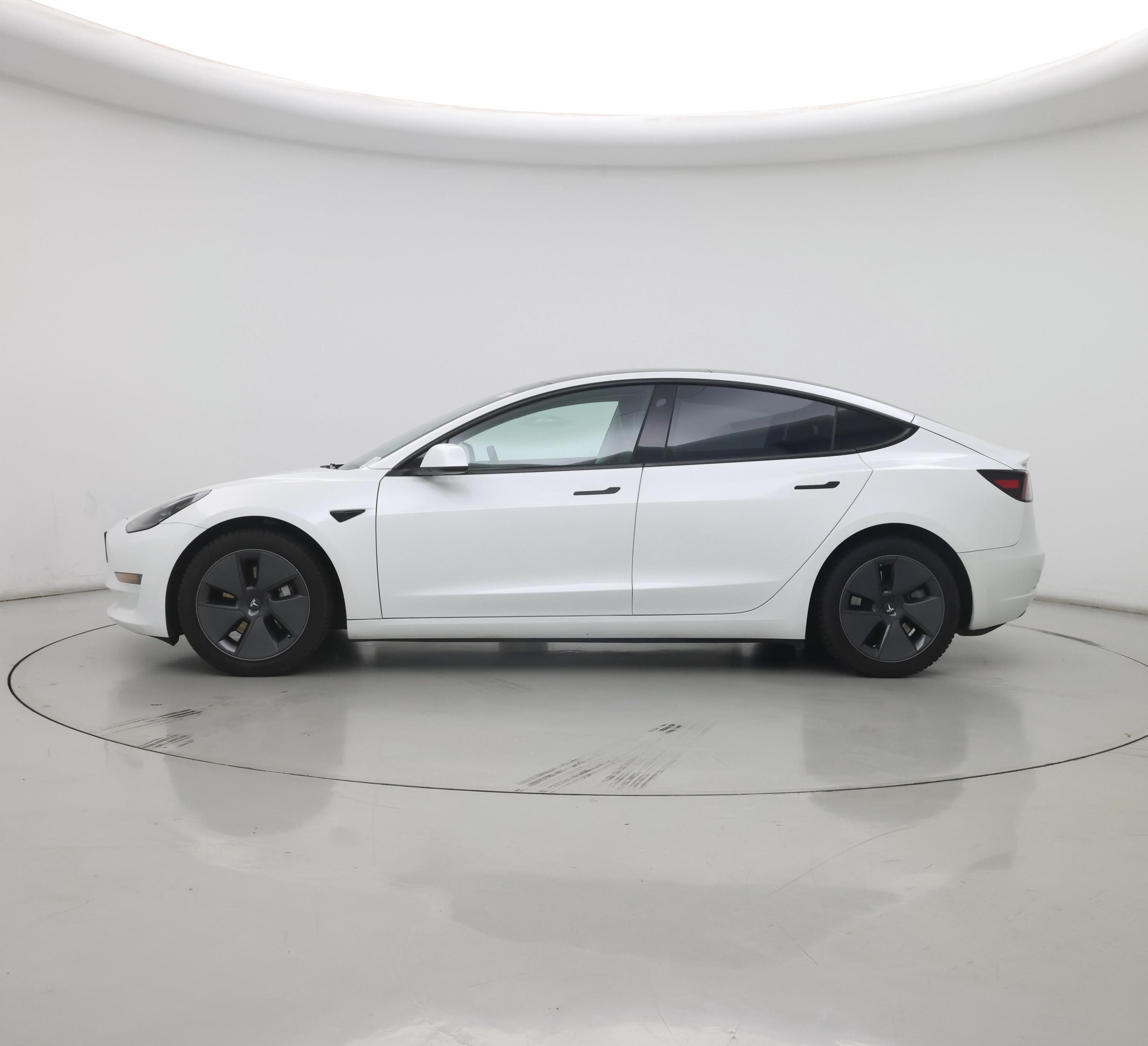 Thumbnail: 2023 Tesla Model 3 - 3