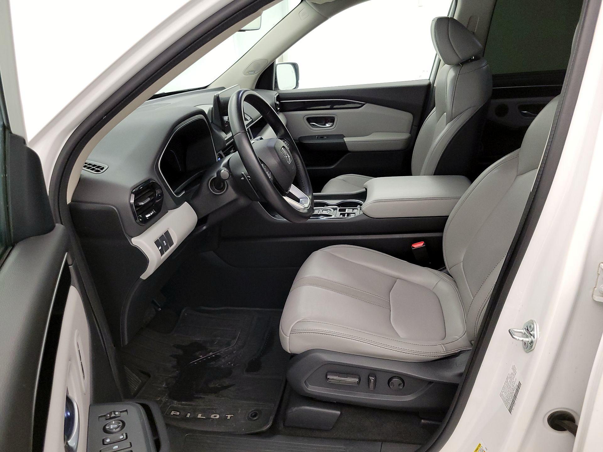 Thumbnail: 2024 Honda Pilot - 11
