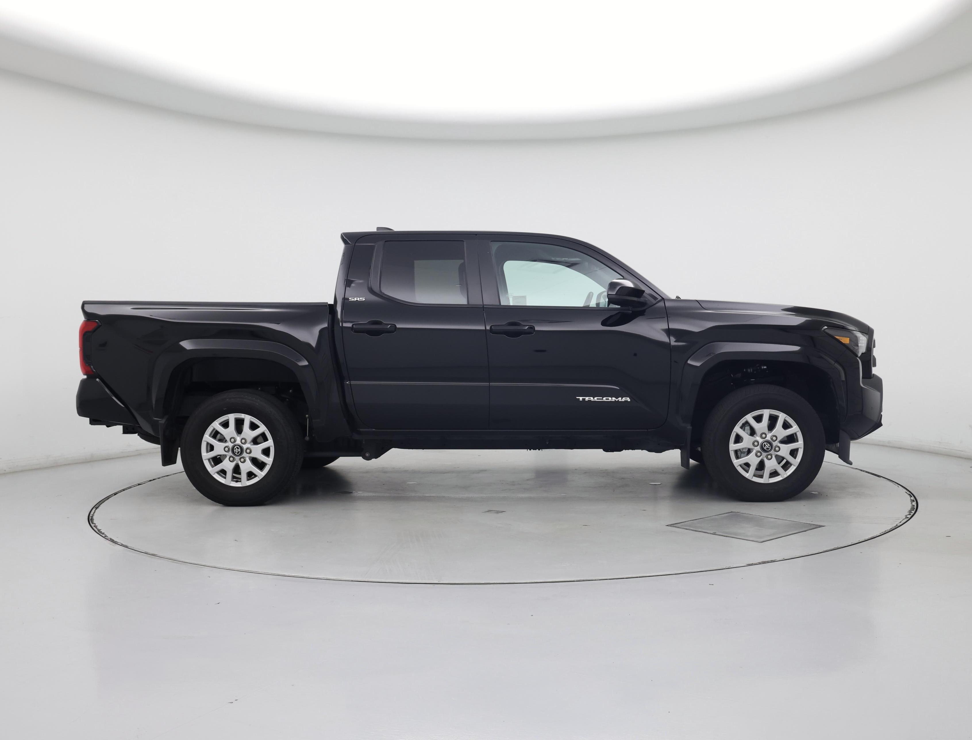 Thumbnail: 2024 Toyota Tacoma - 7