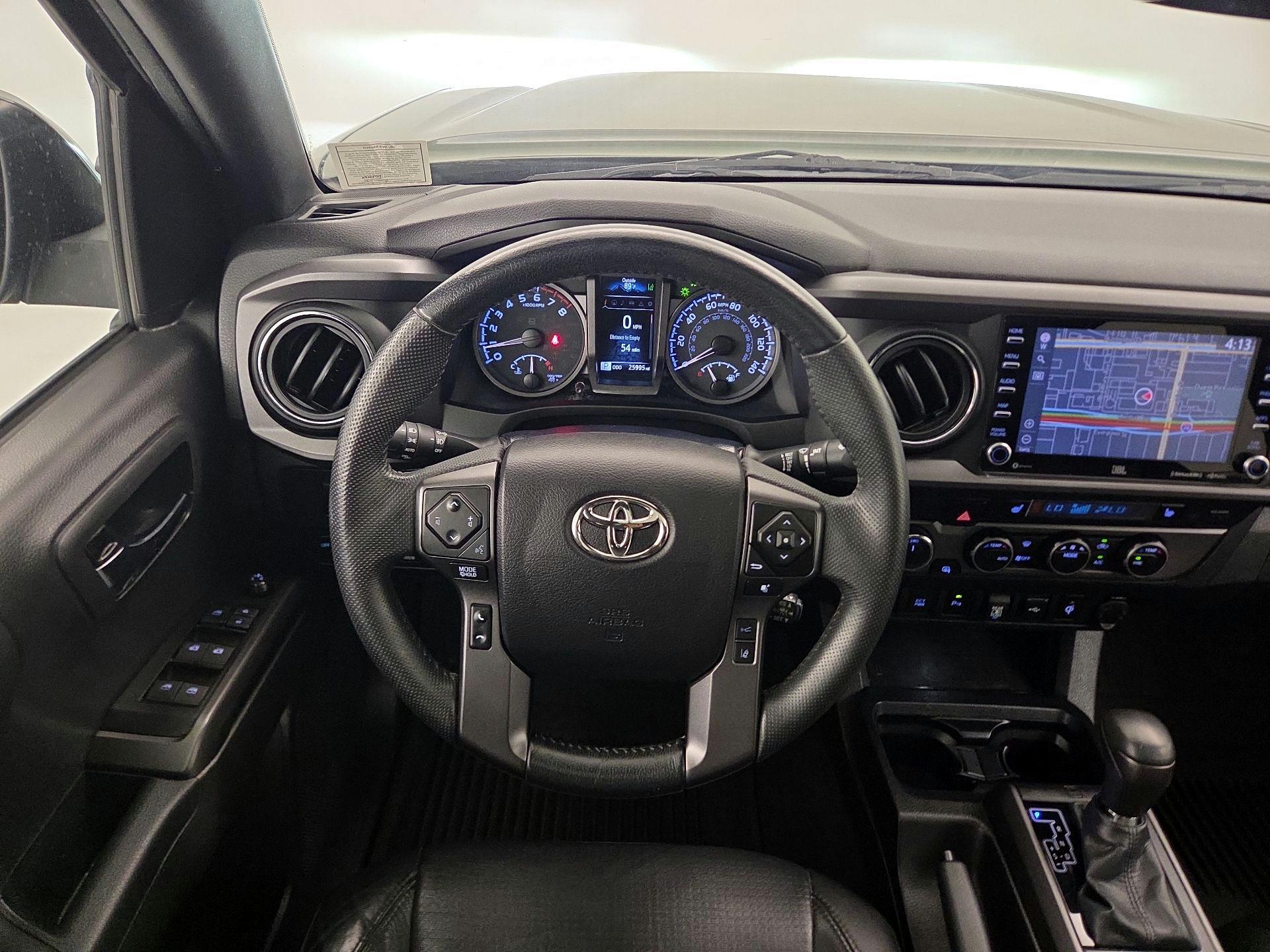 Thumbnail: 2022 Toyota Tacoma - 10