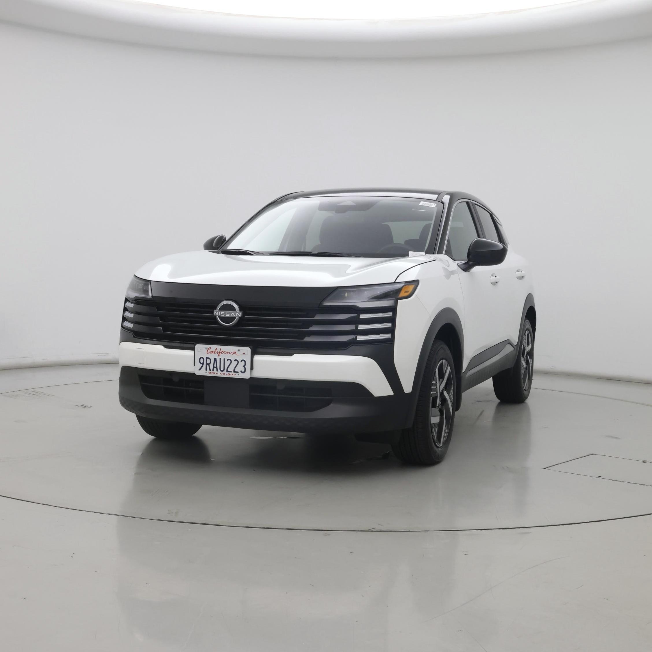 Thumbnail: 2025 Nissan Kicks - 4