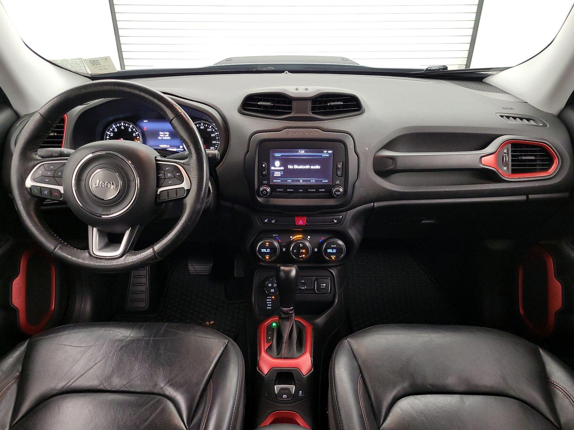 Thumbnail: 2016 Jeep Renegade - 9