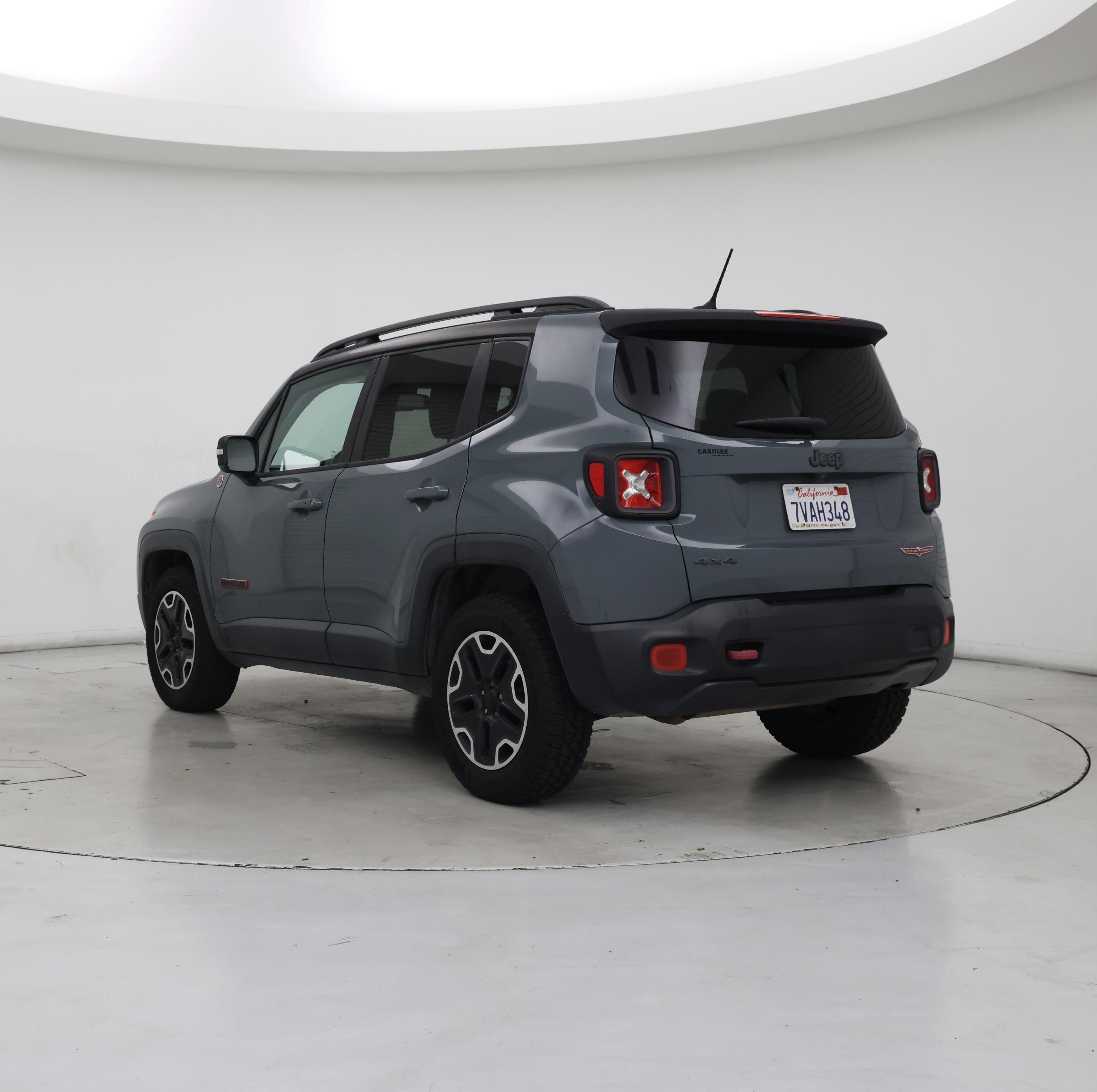Thumbnail: 2016 Jeep Renegade - 2
