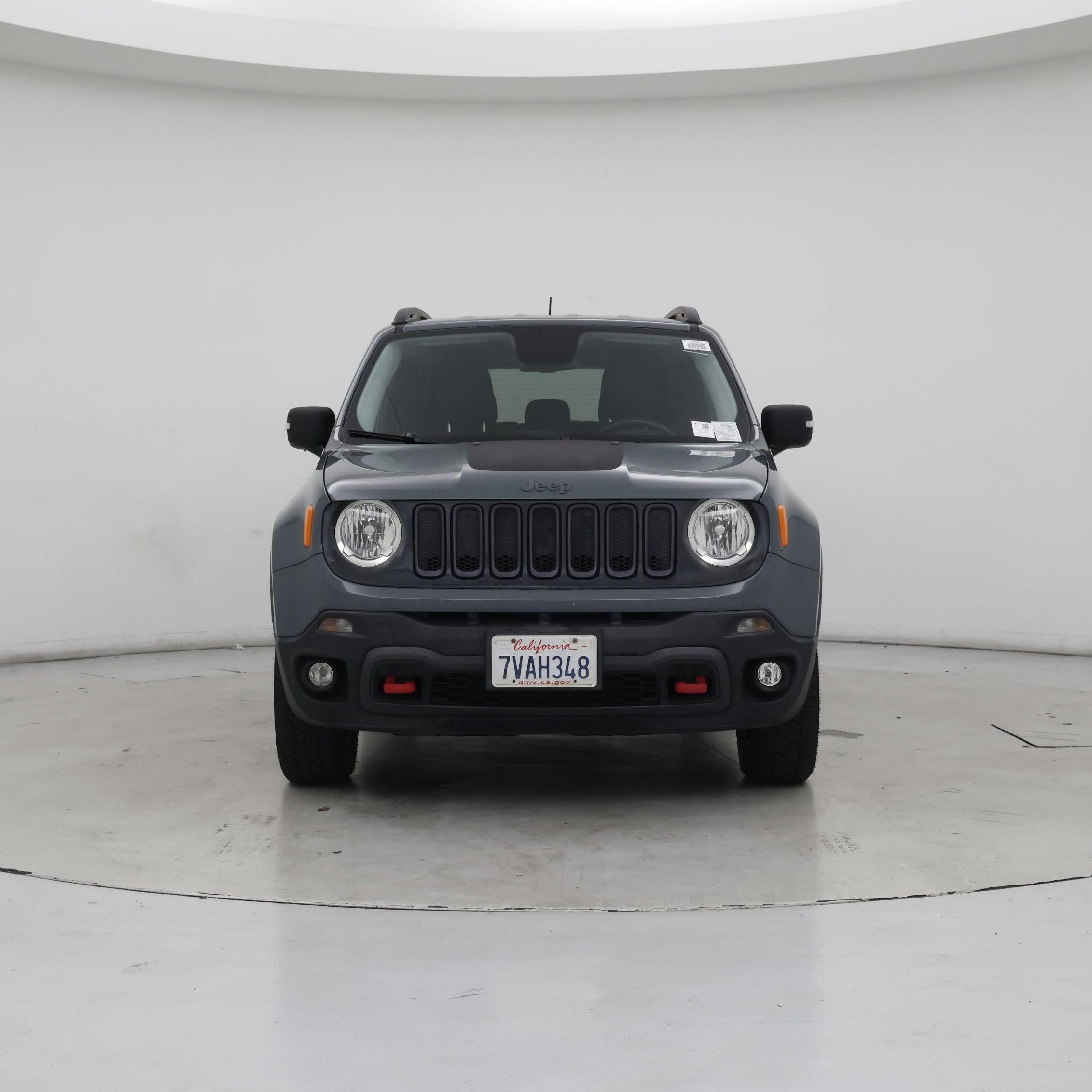 Thumbnail: 2016 Jeep Renegade - 5