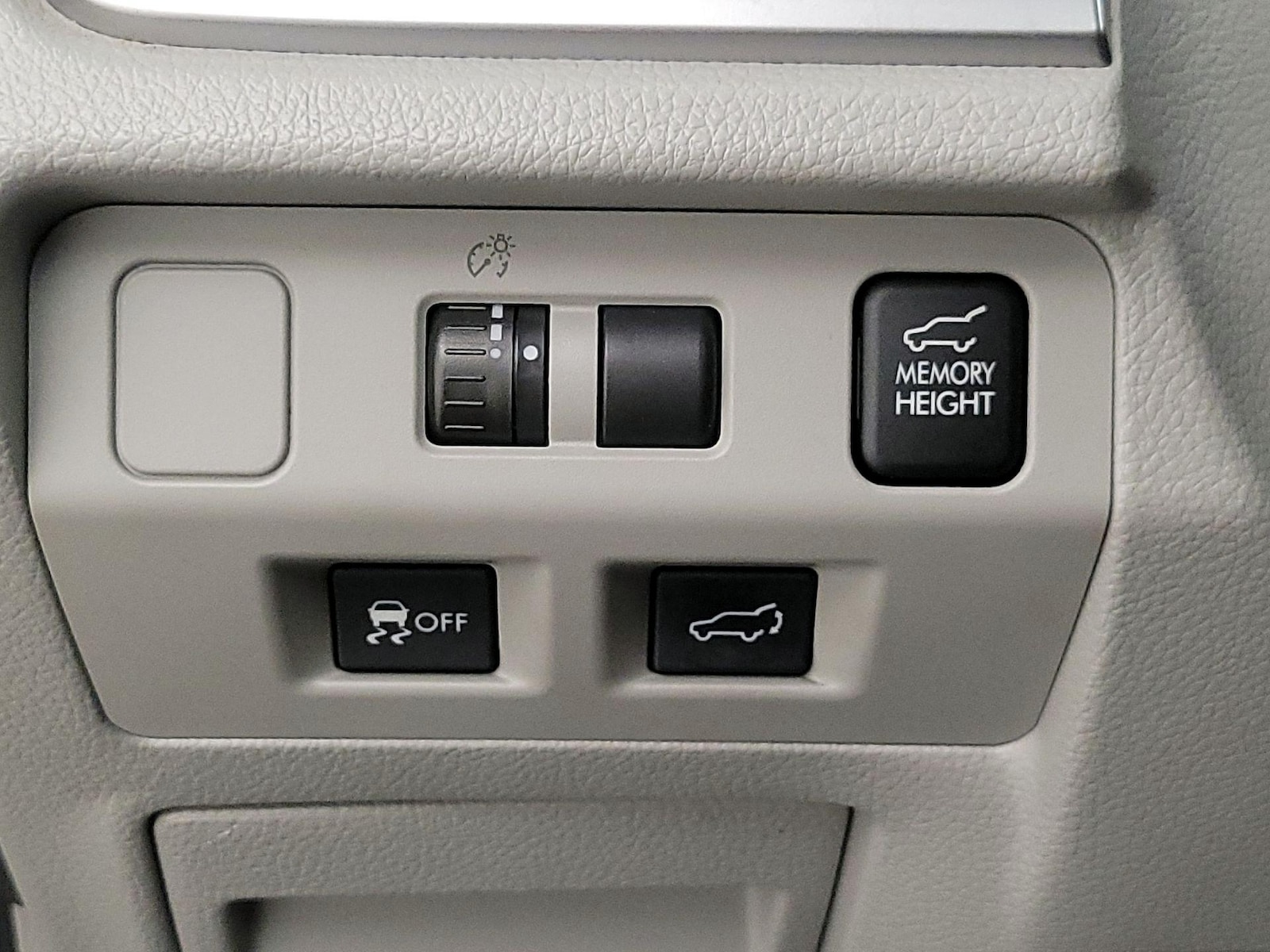 2014 Subaru Forester i Limited - Photo 14