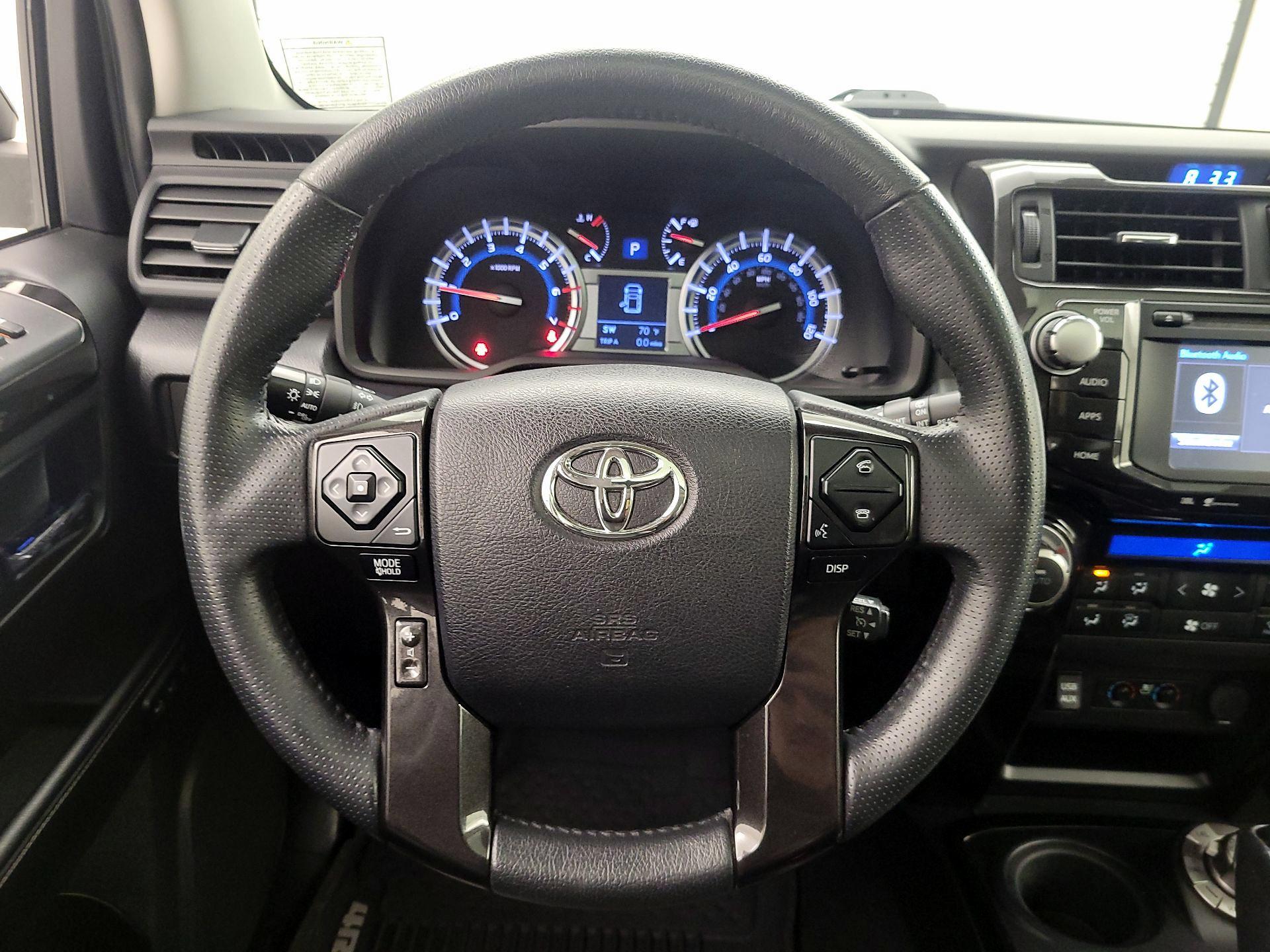 Thumbnail: 2019 Toyota 4Runner - 10