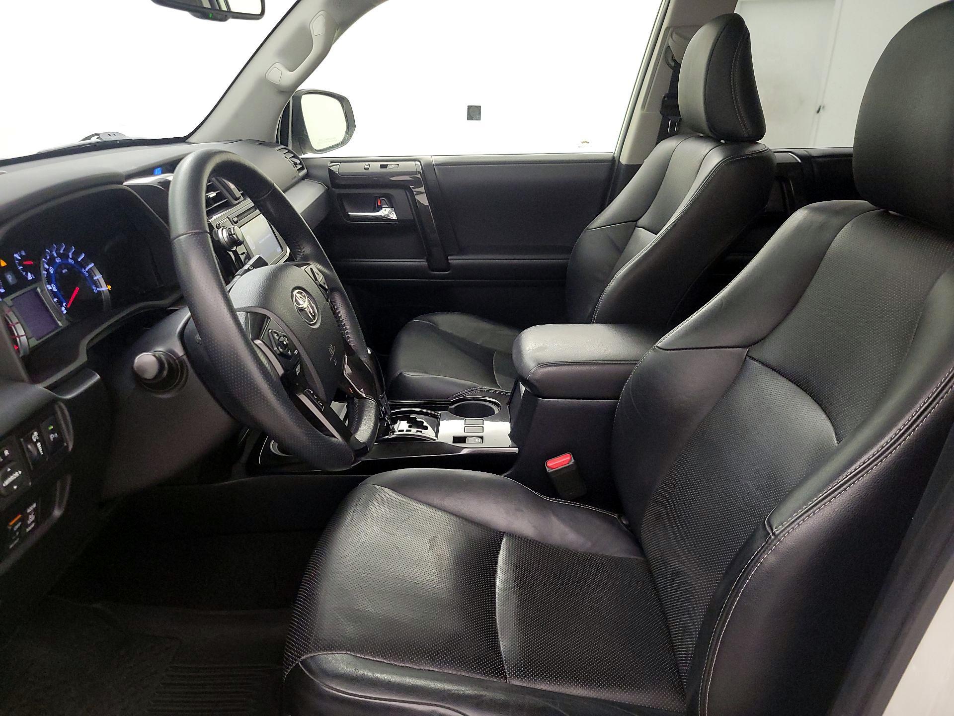 Thumbnail: 2019 Toyota 4Runner - 11