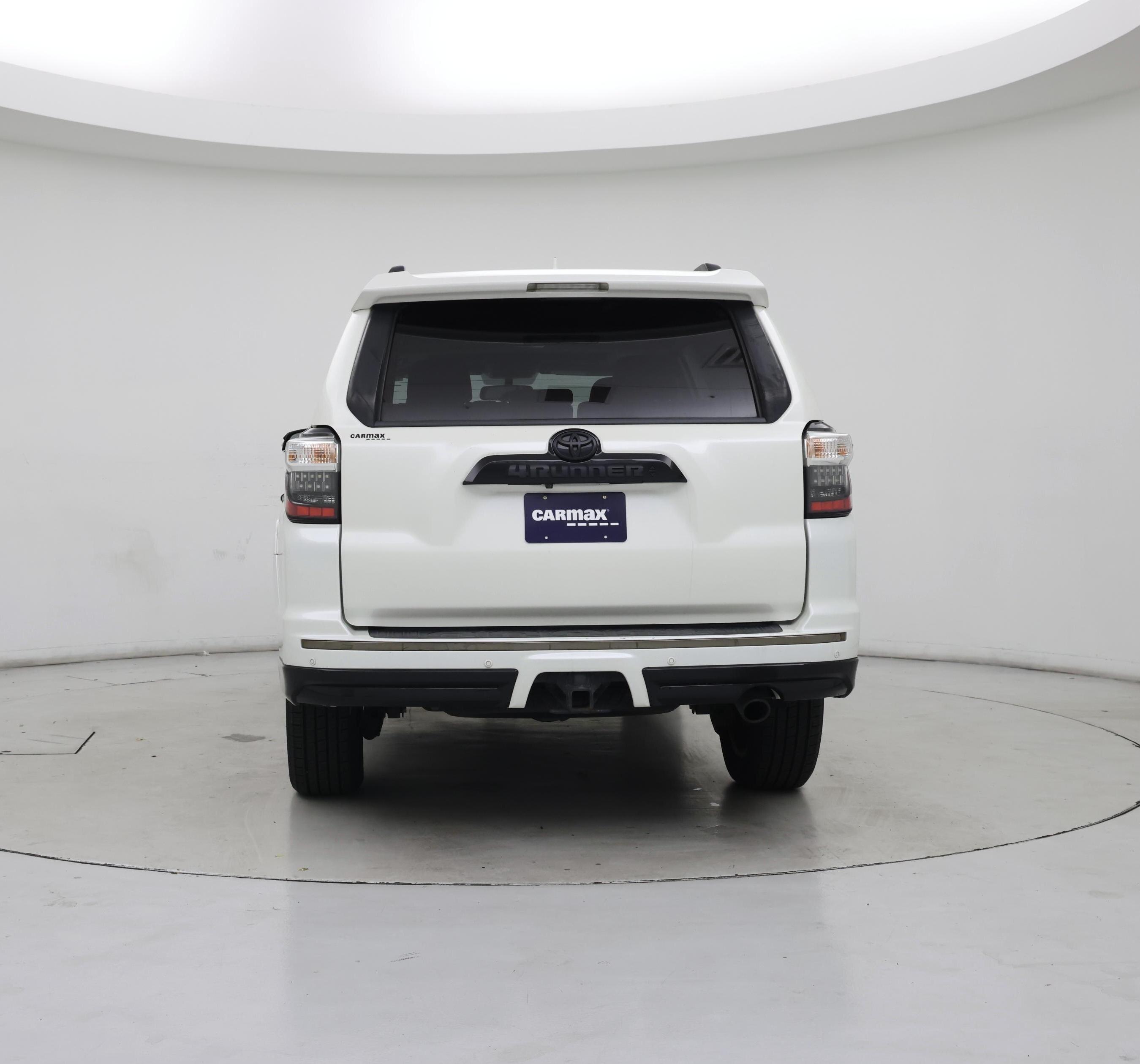 Thumbnail: 2019 Toyota 4Runner - 6