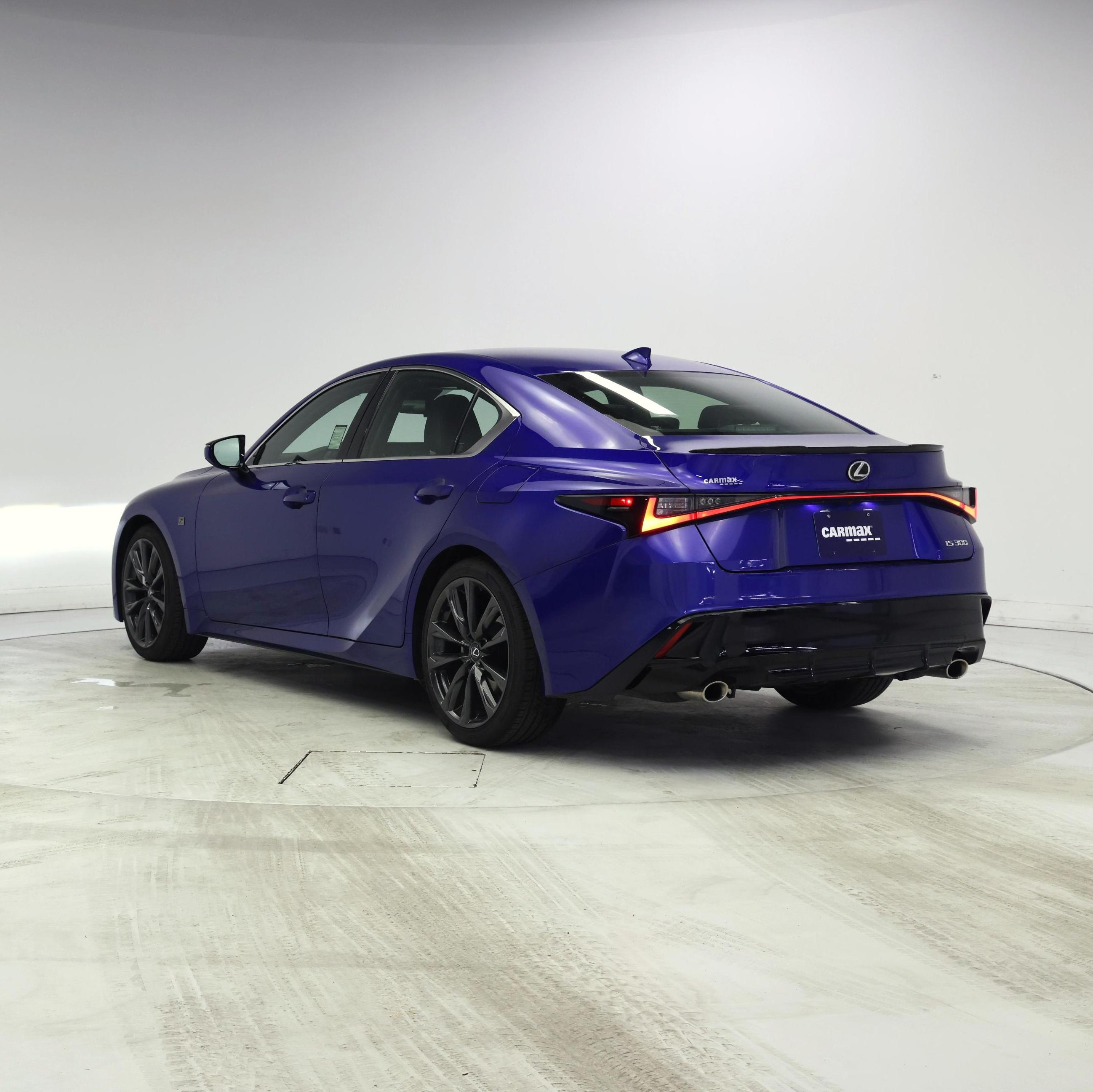 Thumbnail: 2025 Lexus IS - 2