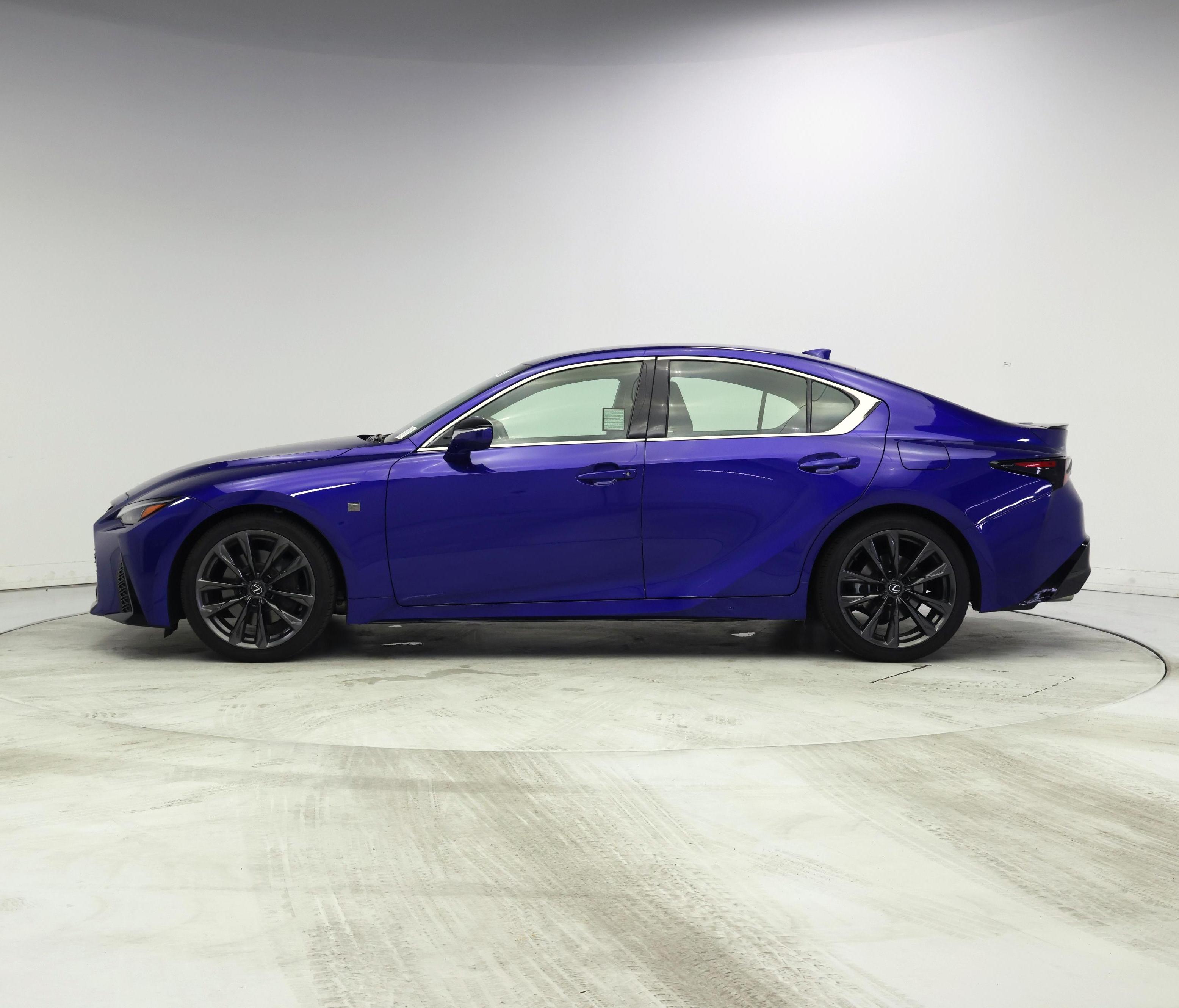 Thumbnail: 2025 Lexus IS - 3