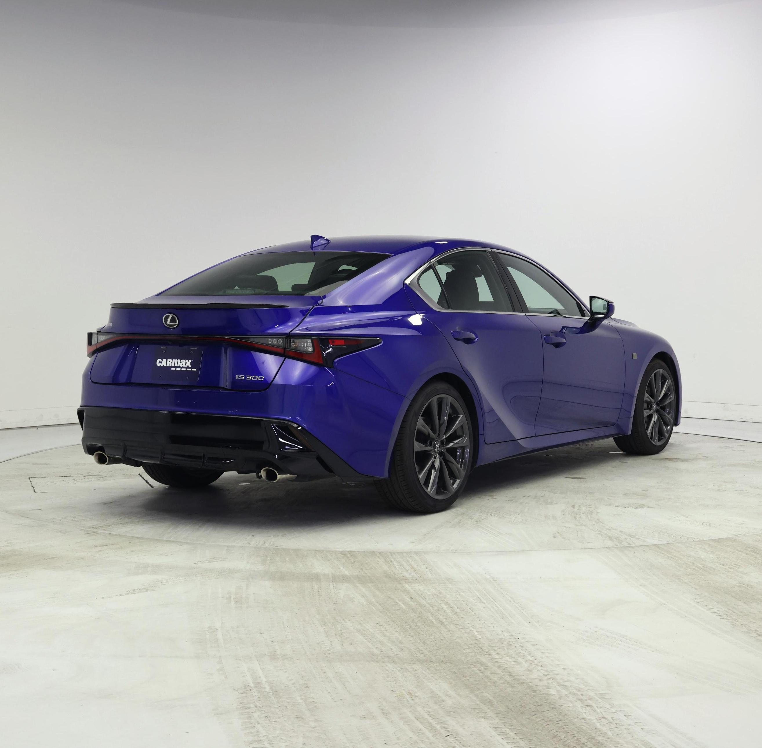 Thumbnail: 2025 Lexus IS - 8