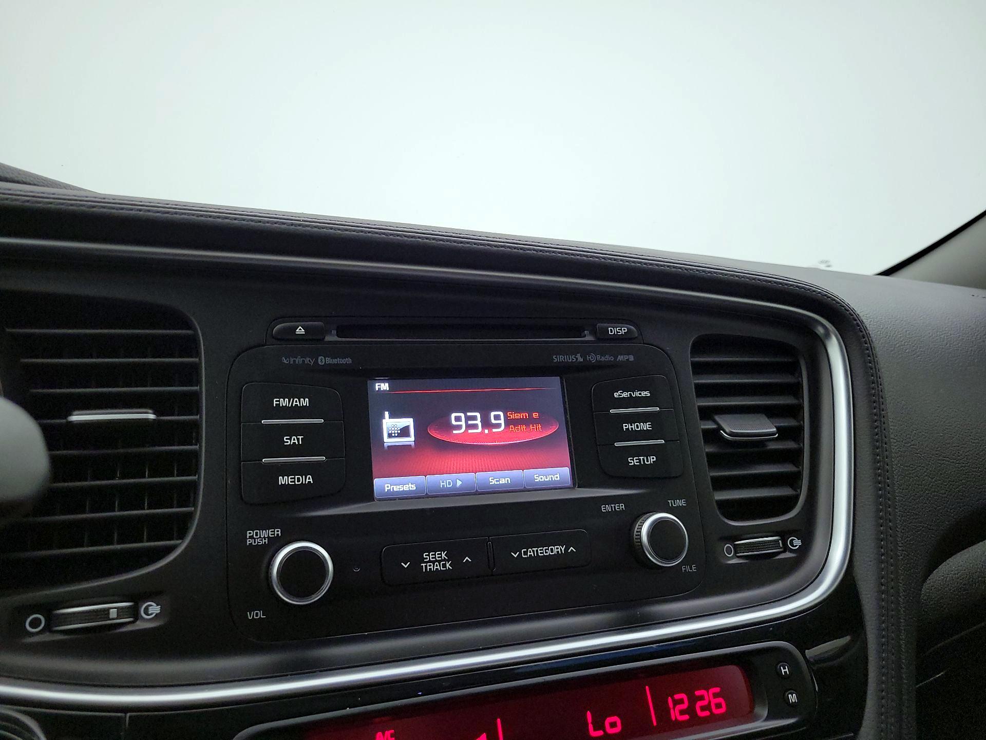 Thumbnail: 2015 Kia Optima - 15