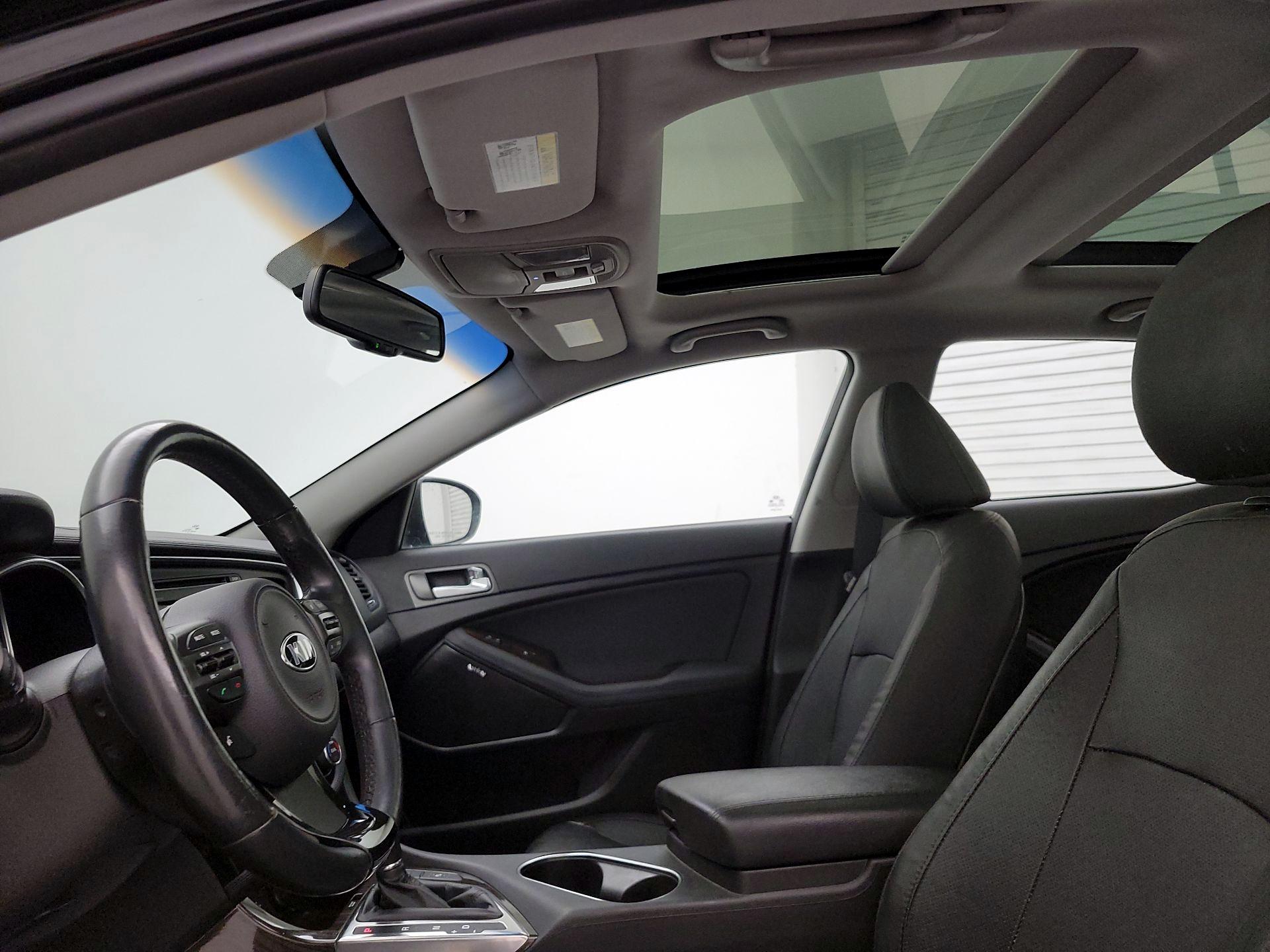Thumbnail: 2015 Kia Optima - 19