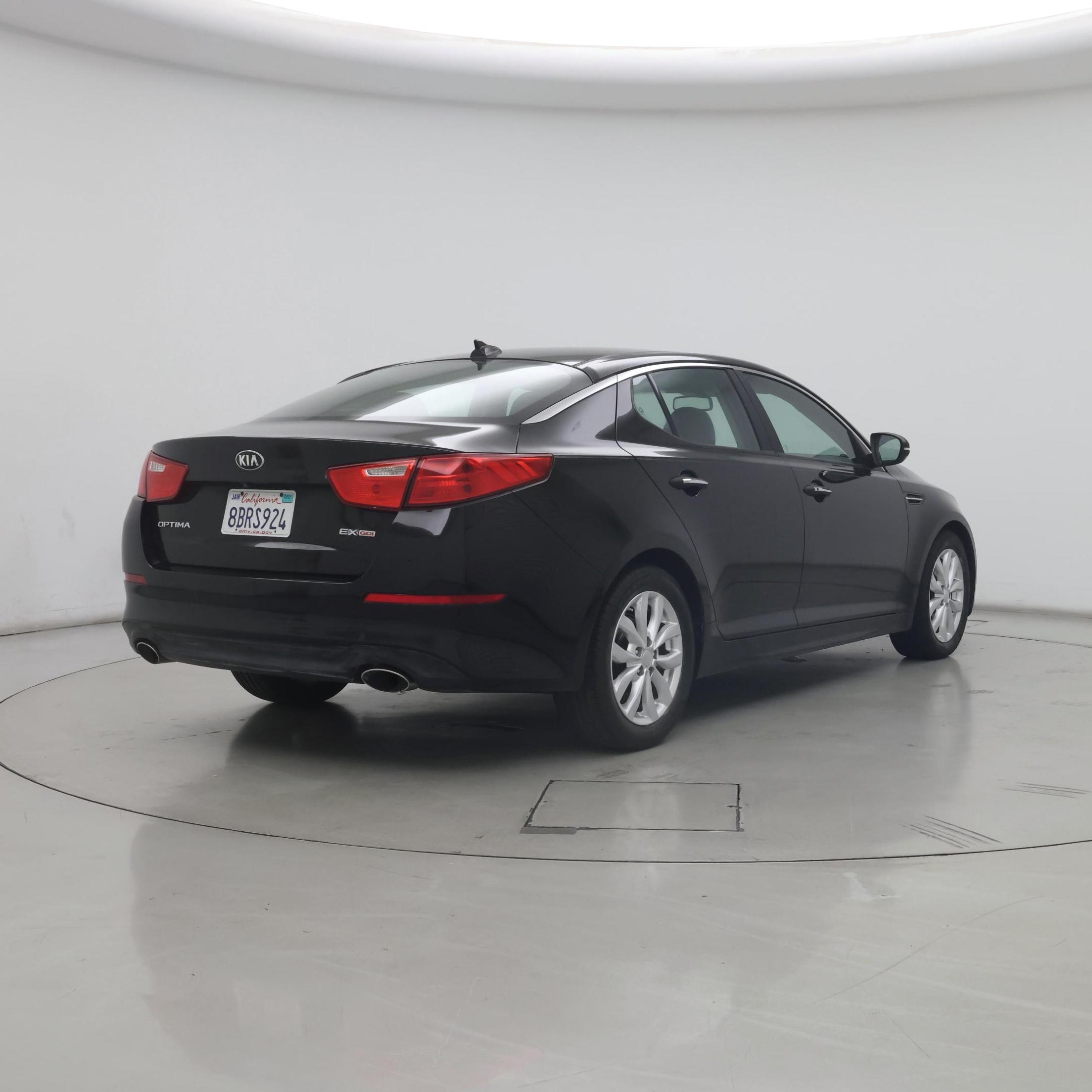 Thumbnail: 2015 Kia Optima - 8