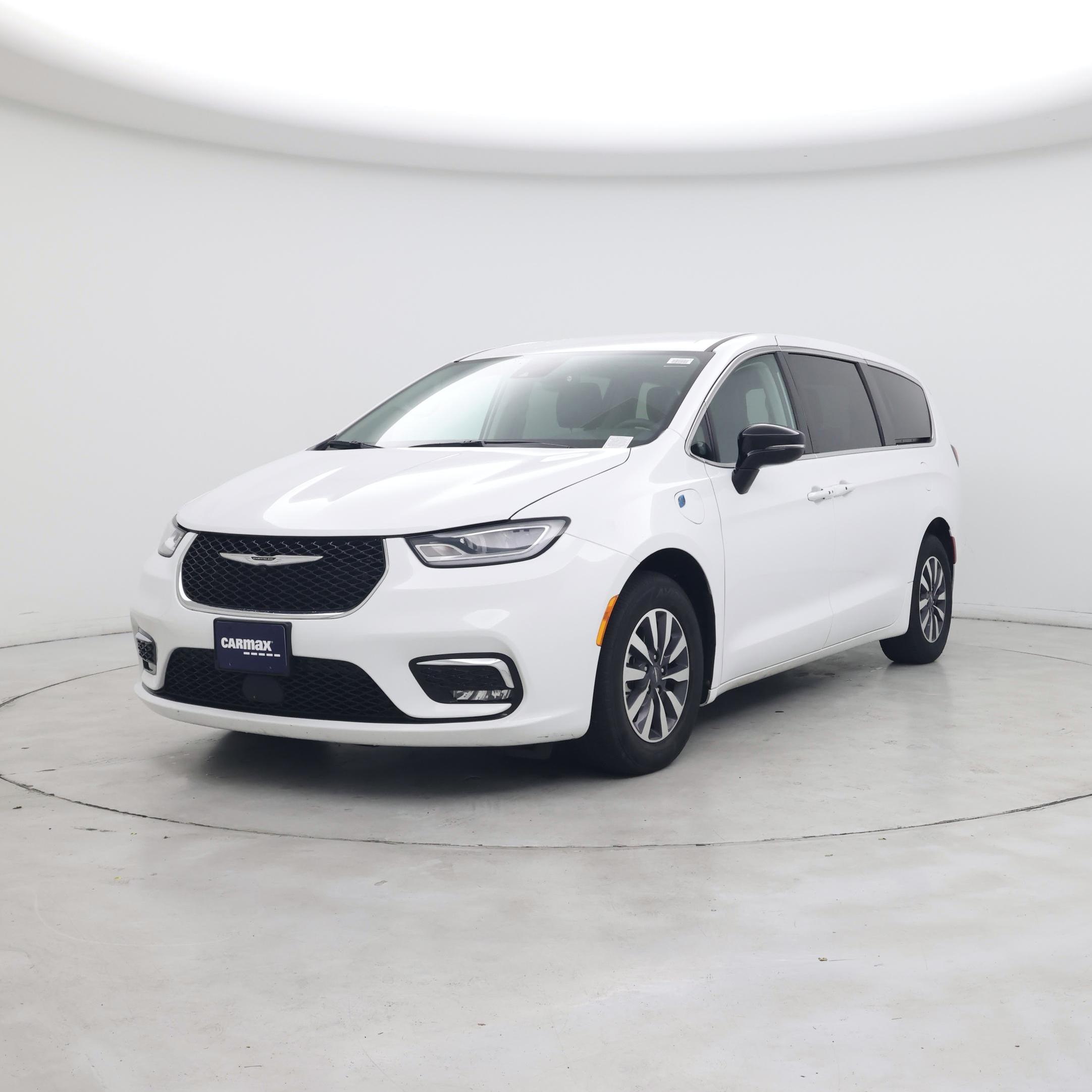 Thumbnail: 2024 Chrysler Pacifica - 4