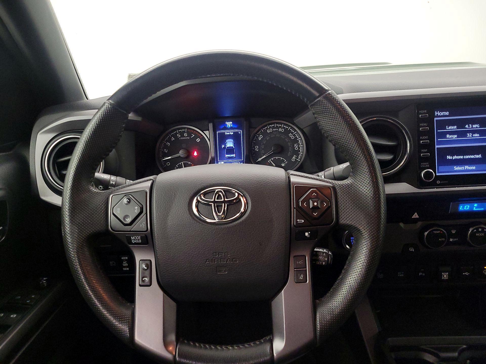 Thumbnail: 2022 Toyota Tacoma - 10