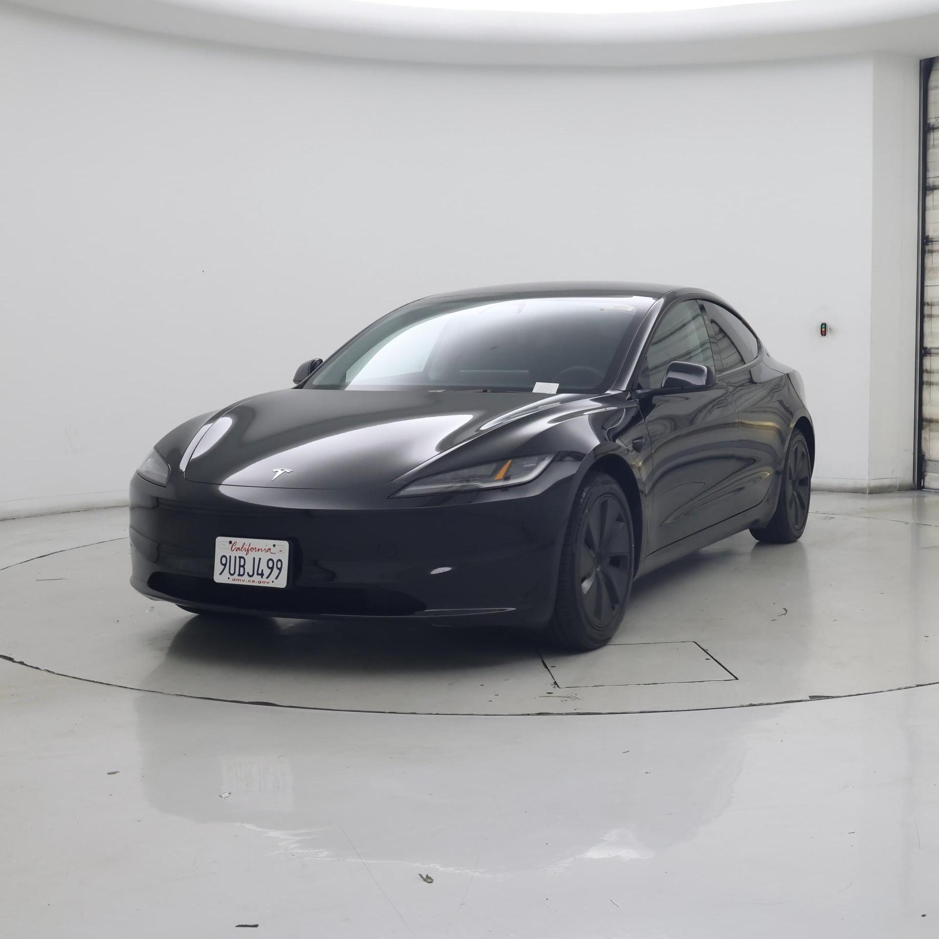 Thumbnail: 2025 Tesla Model 3 - 4
