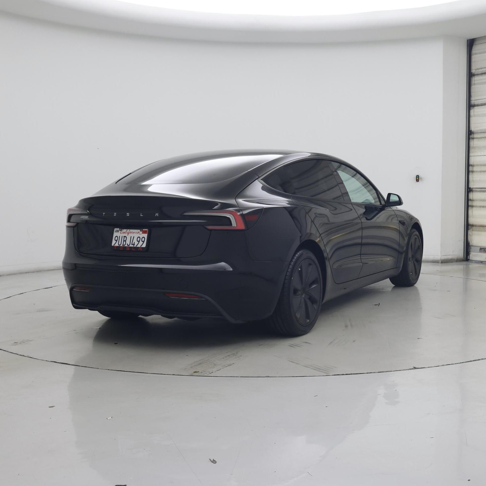 Thumbnail: 2025 Tesla Model 3 - 8