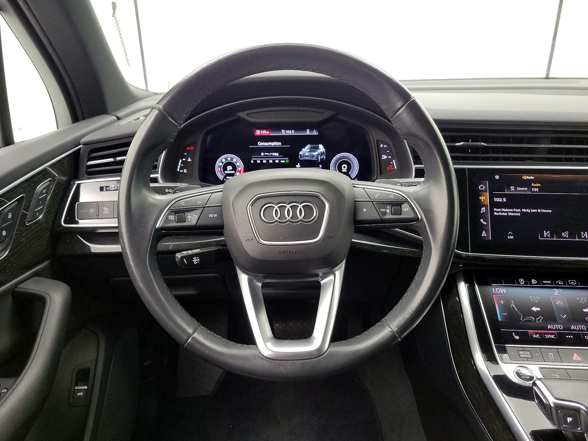 Thumbnail: 2021 Audi Q7 - 10