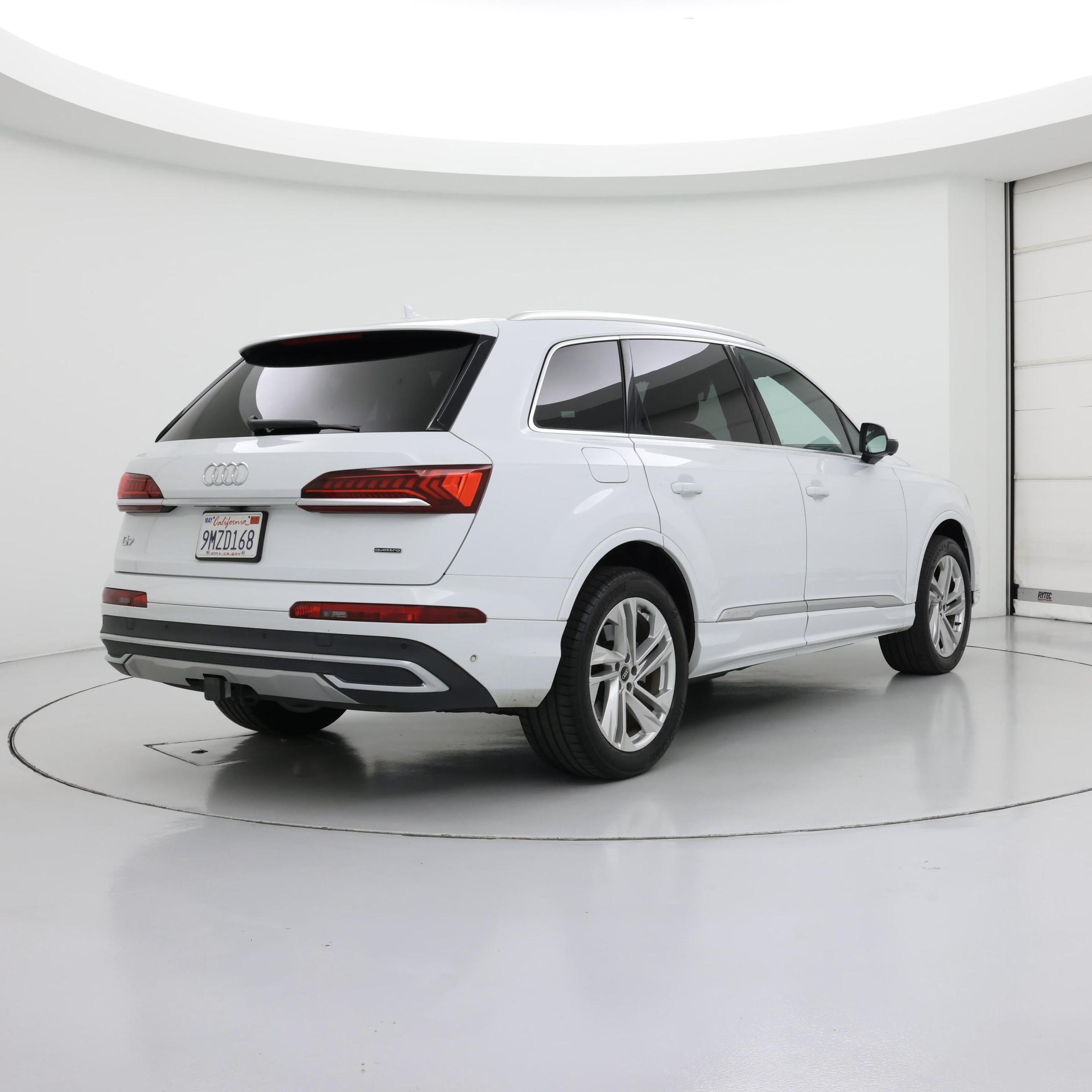 Thumbnail: 2021 Audi Q7 - 8