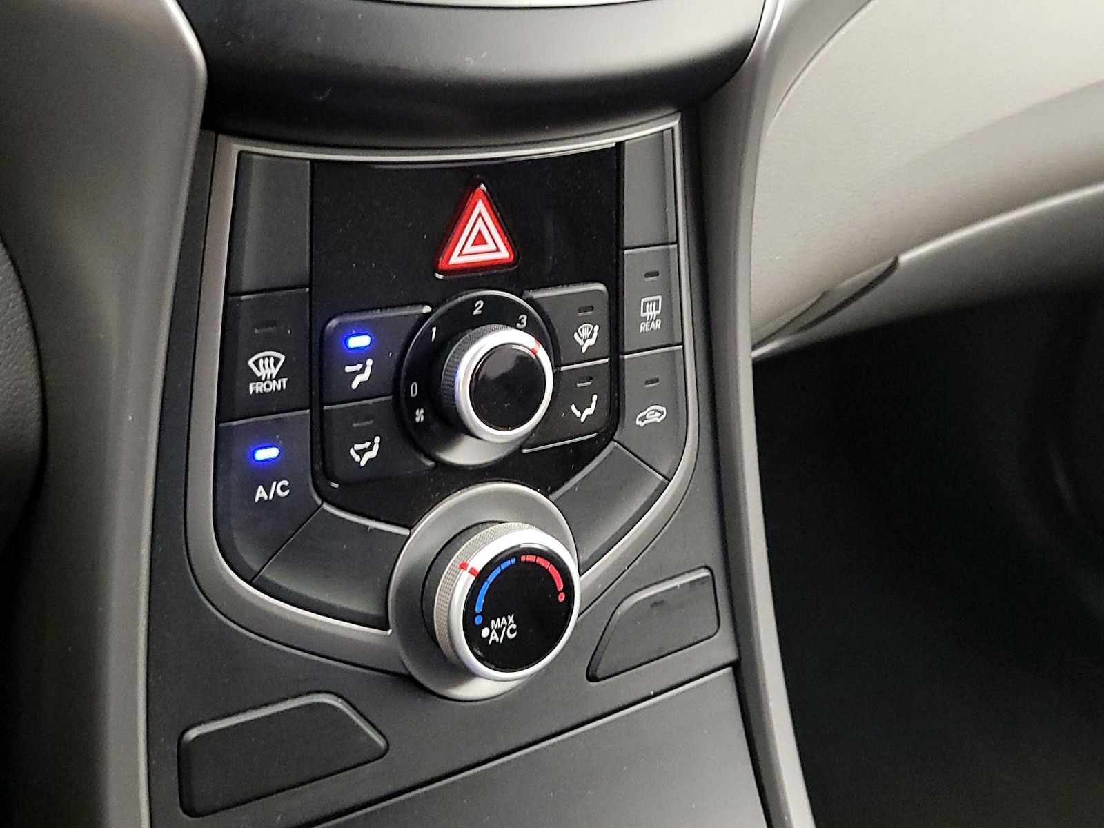 2015 Hyundai Elantra SE - Photo 17