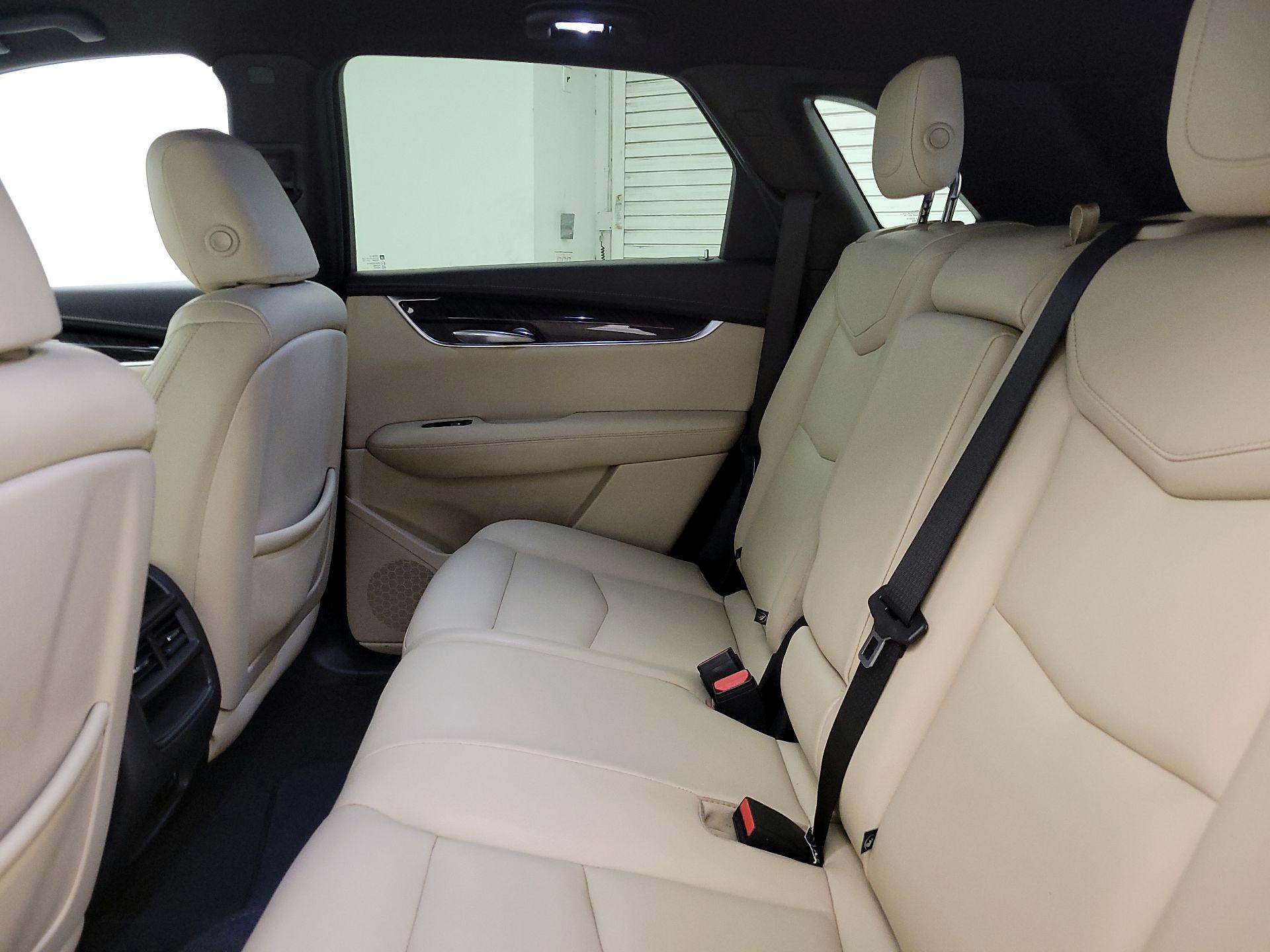 Thumbnail: 2018 Cadillac XT5 - 18