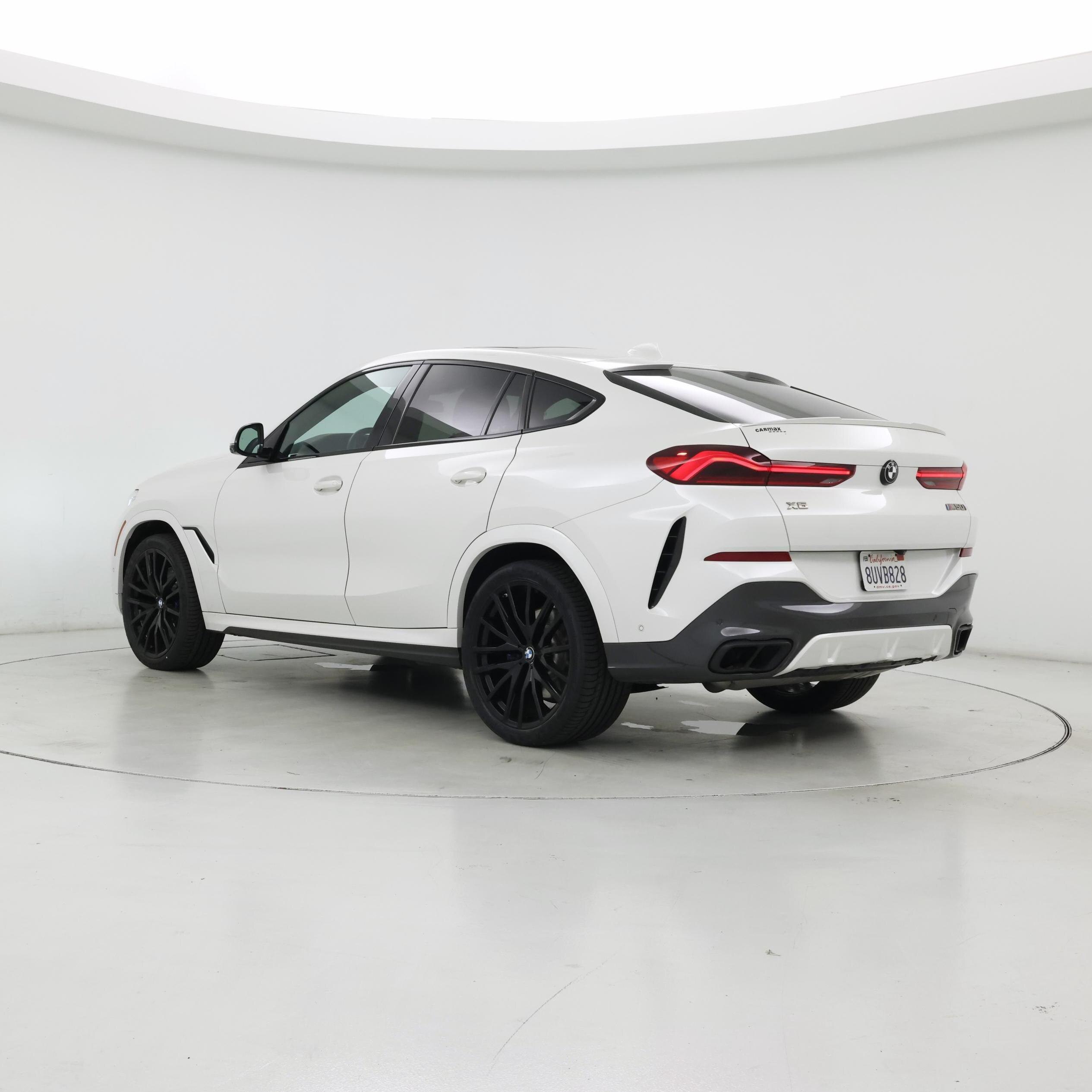 Thumbnail: 2021 BMW X6 - 2