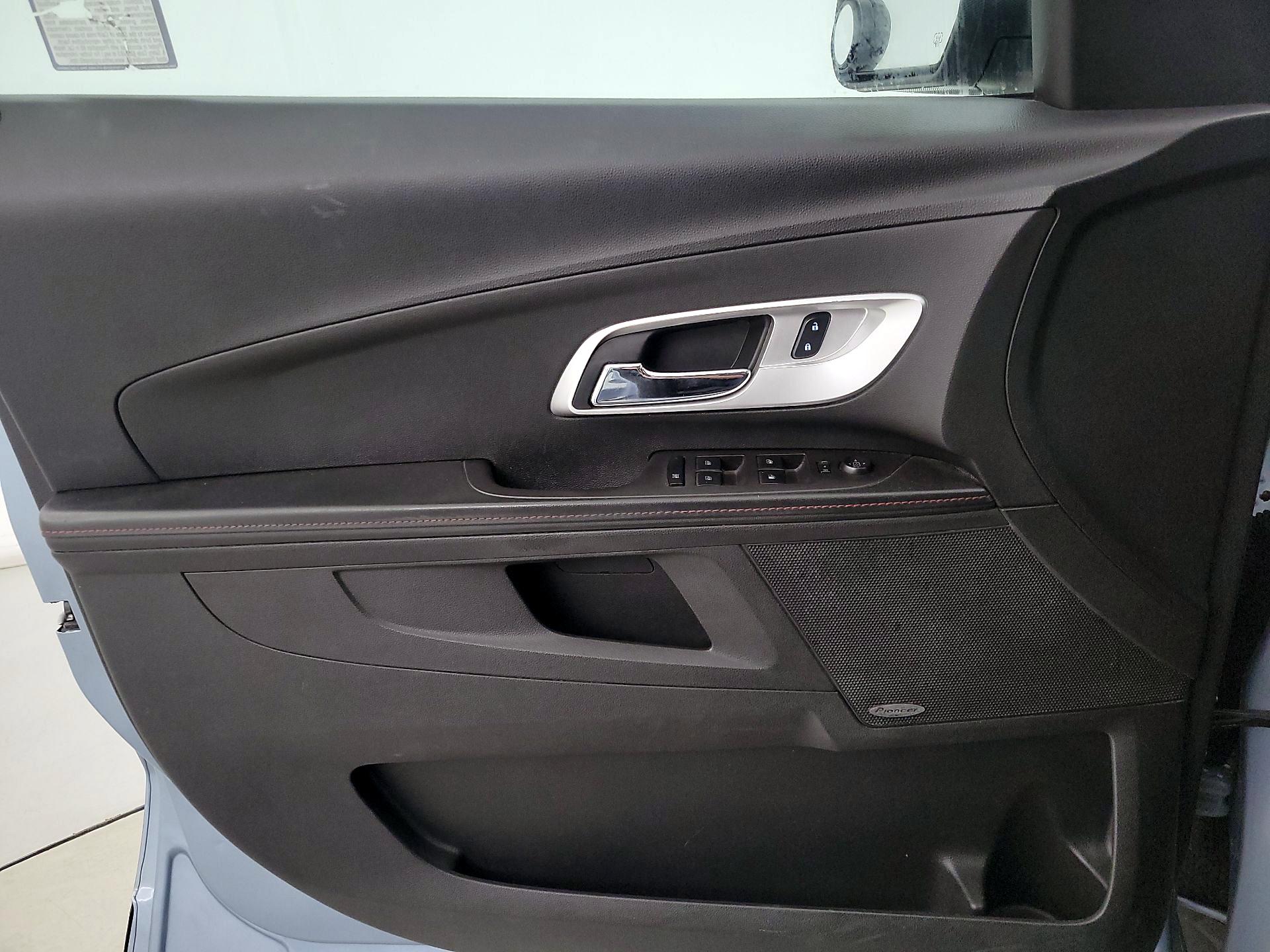 Thumbnail: 2015 Chevrolet Equinox - 12