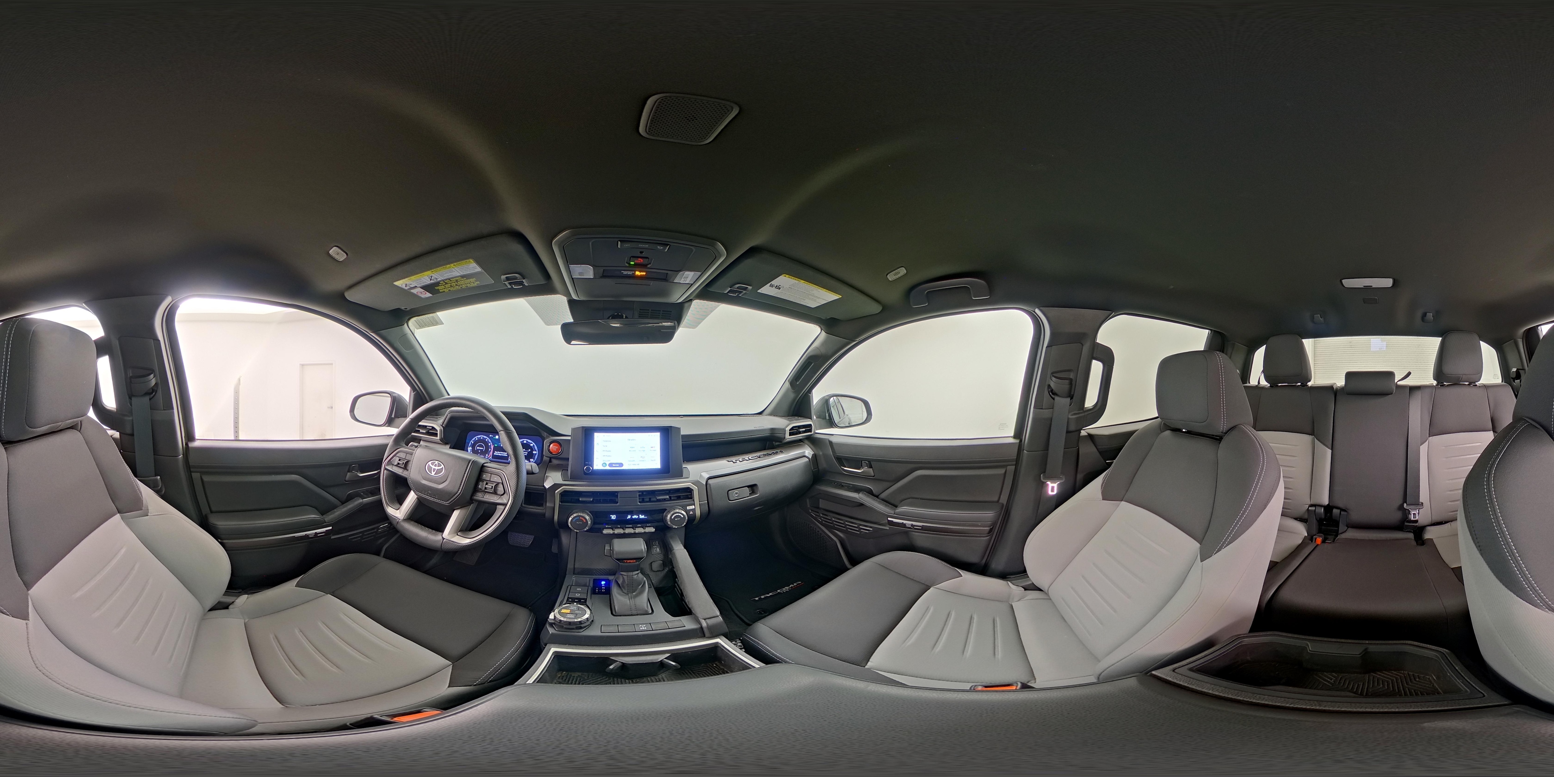 2025 Toyota Tacoma TRD Off Road - Photo 24
