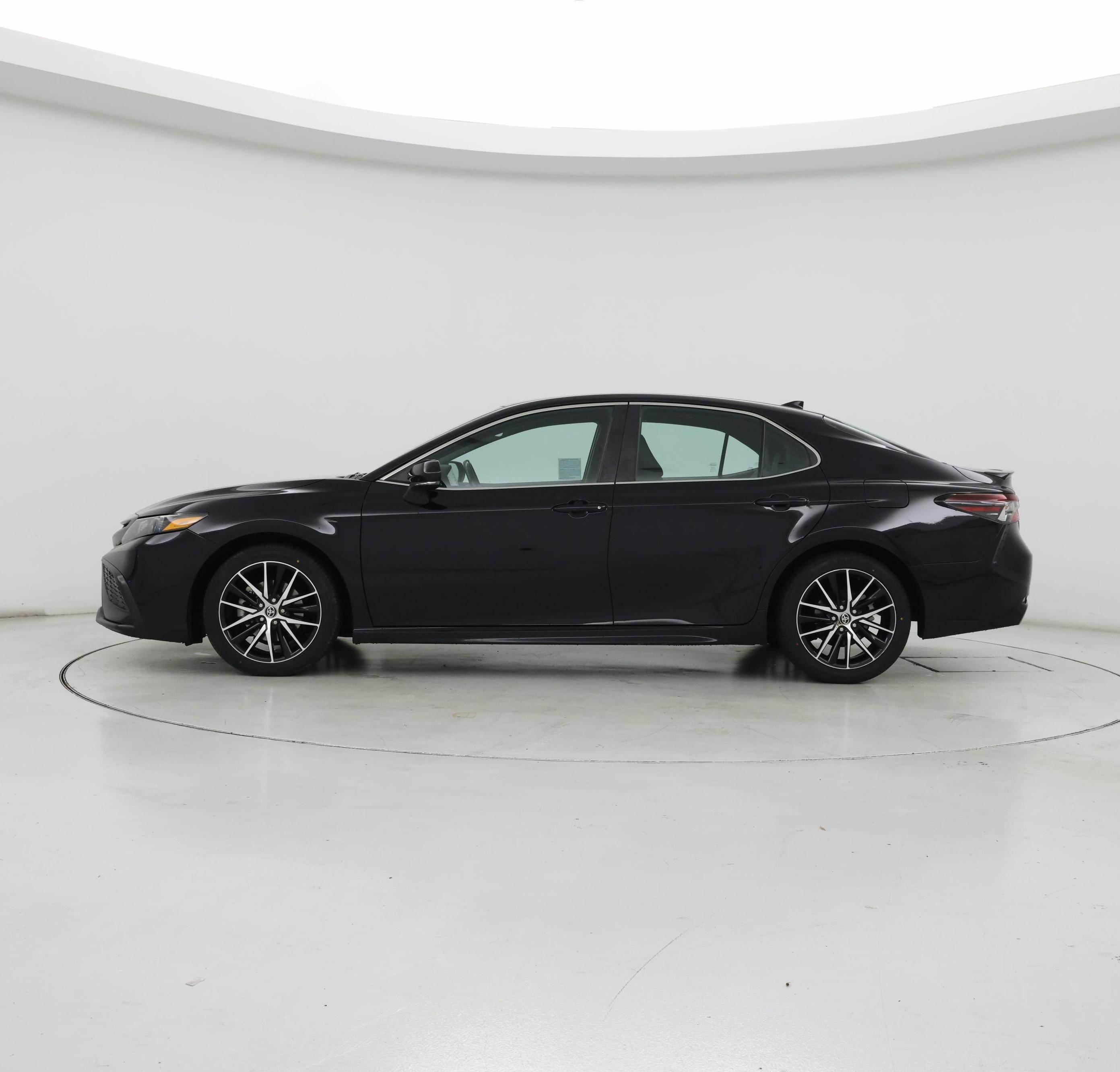 Thumbnail: 2023 Toyota Camry - 3