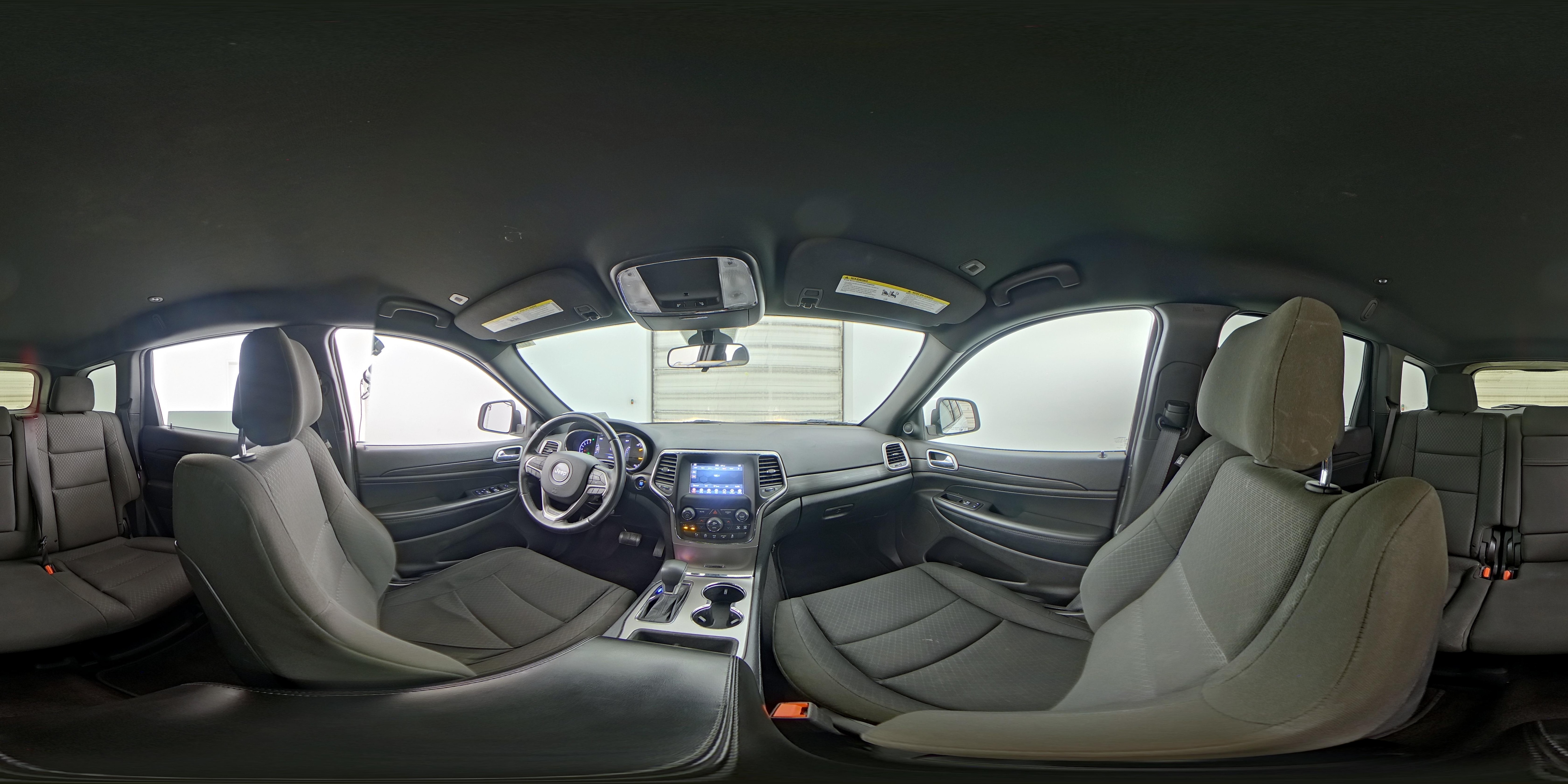 2019 Jeep Grand Cherokee Laredo - Photo 23