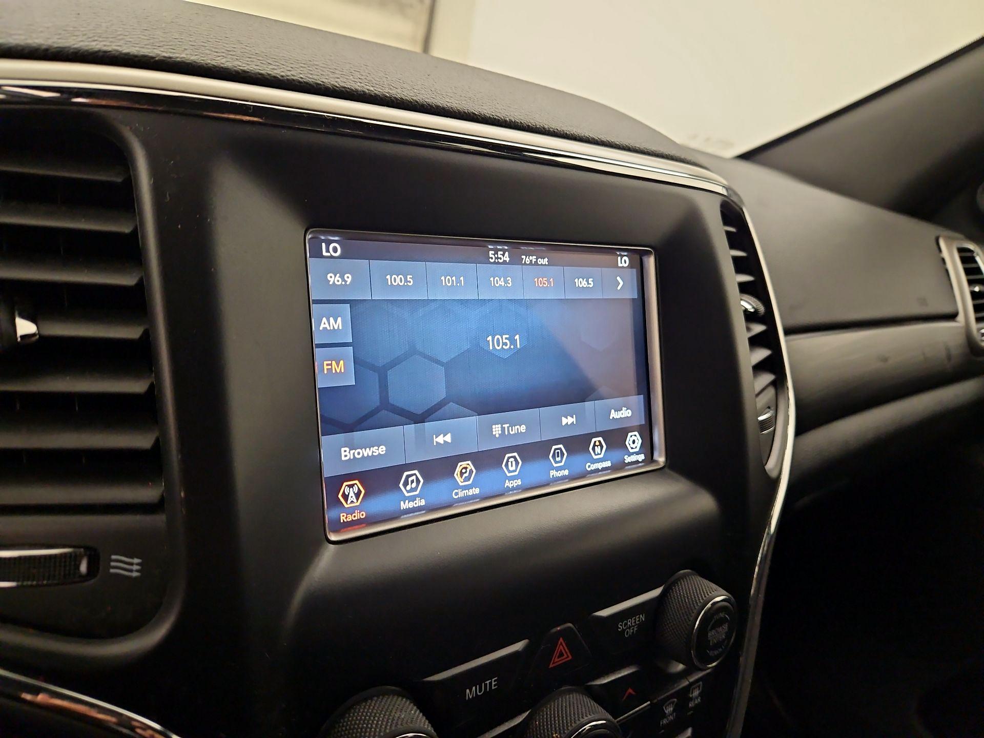 Thumbnail: 2019 Jeep Grand Cherokee - 14