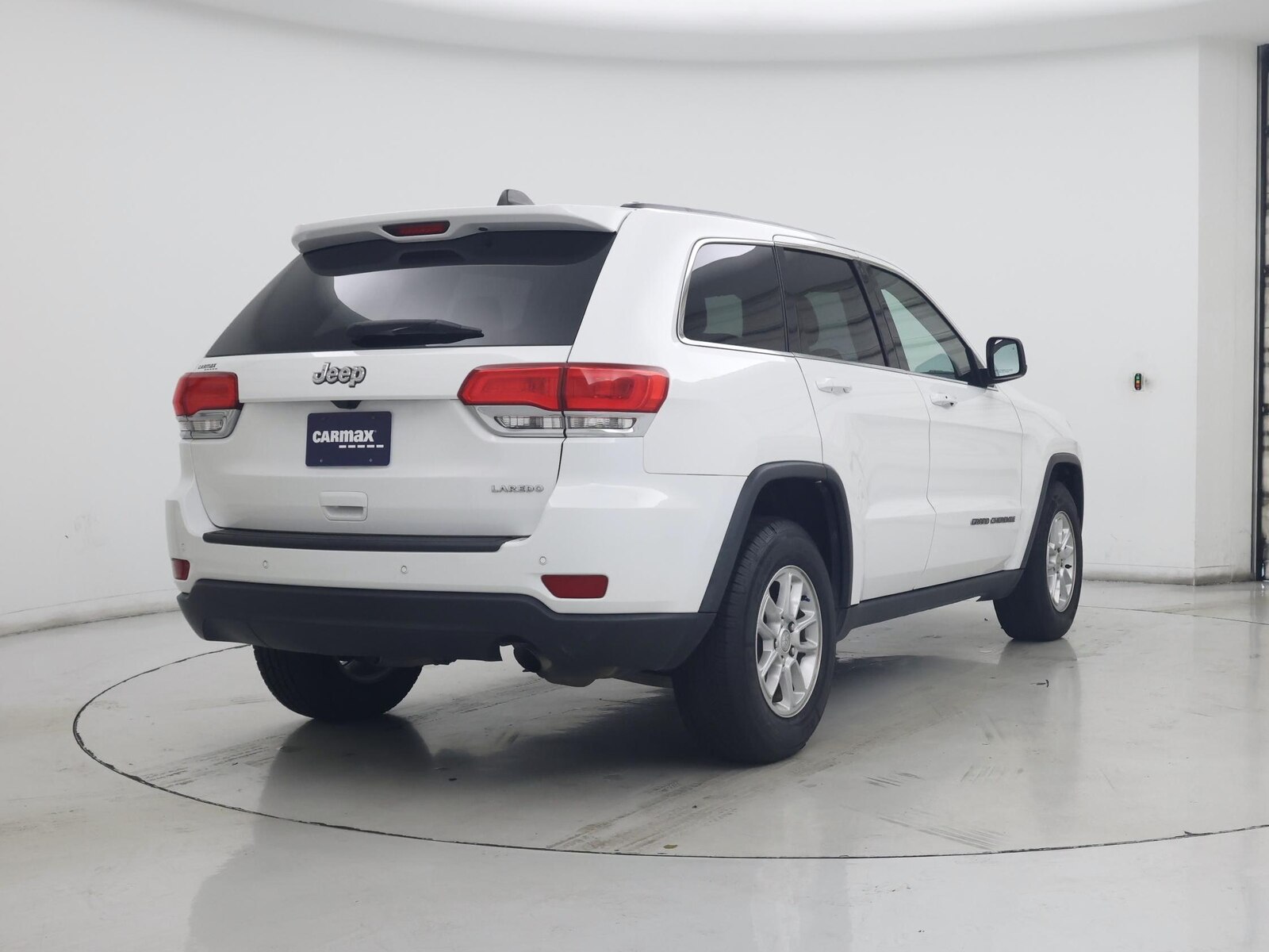 2019 Jeep Grand Cherokee Laredo - Photo 9