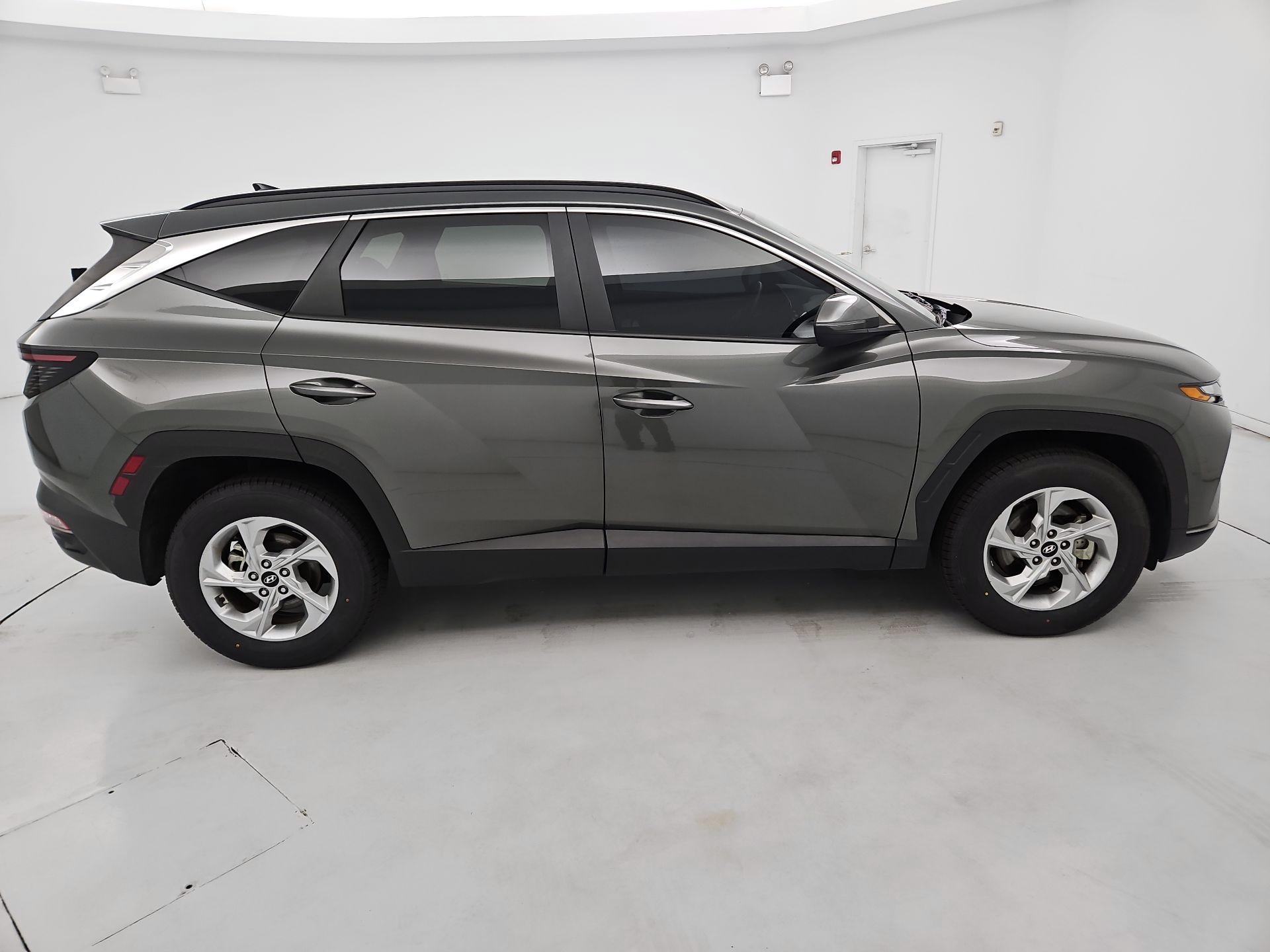 Thumbnail: 2023 Hyundai Tucson - 4