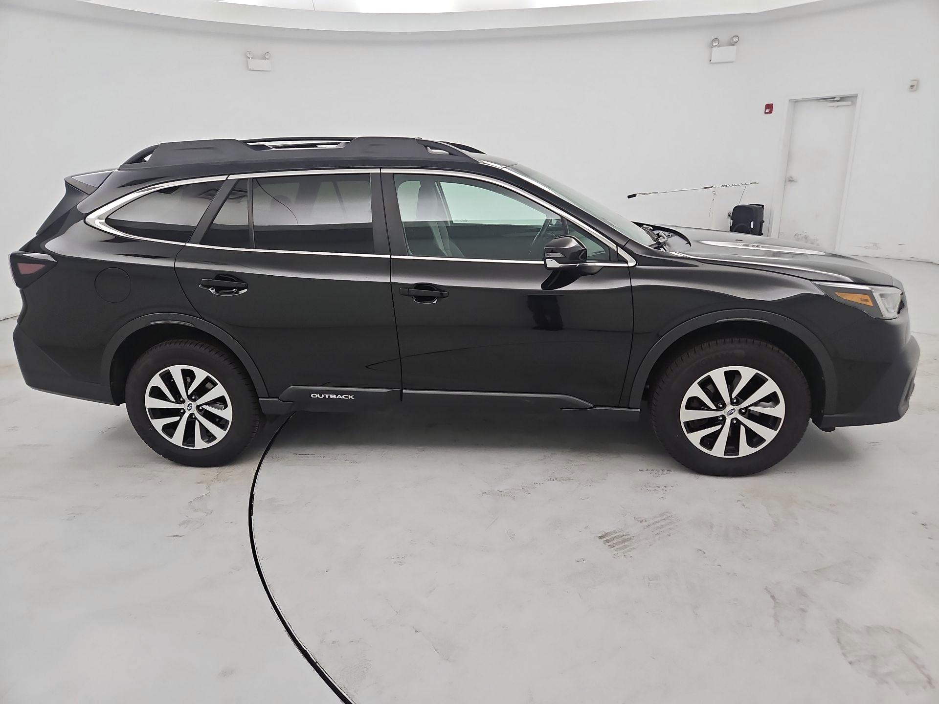 Thumbnail: 2021 Subaru Outback - 4