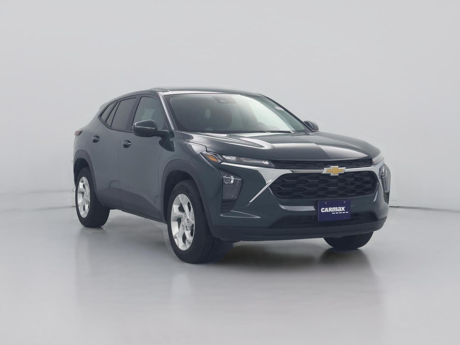 2025 Chevrolet Trax LS - Photo 1