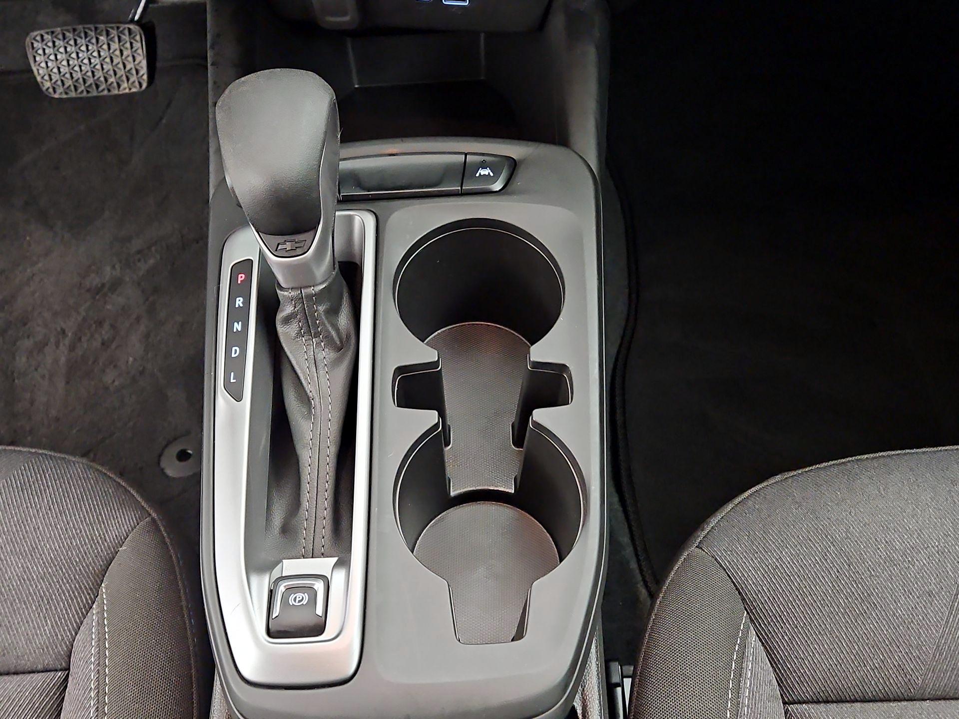 Thumbnail: 2025 Chevrolet Trax - 17