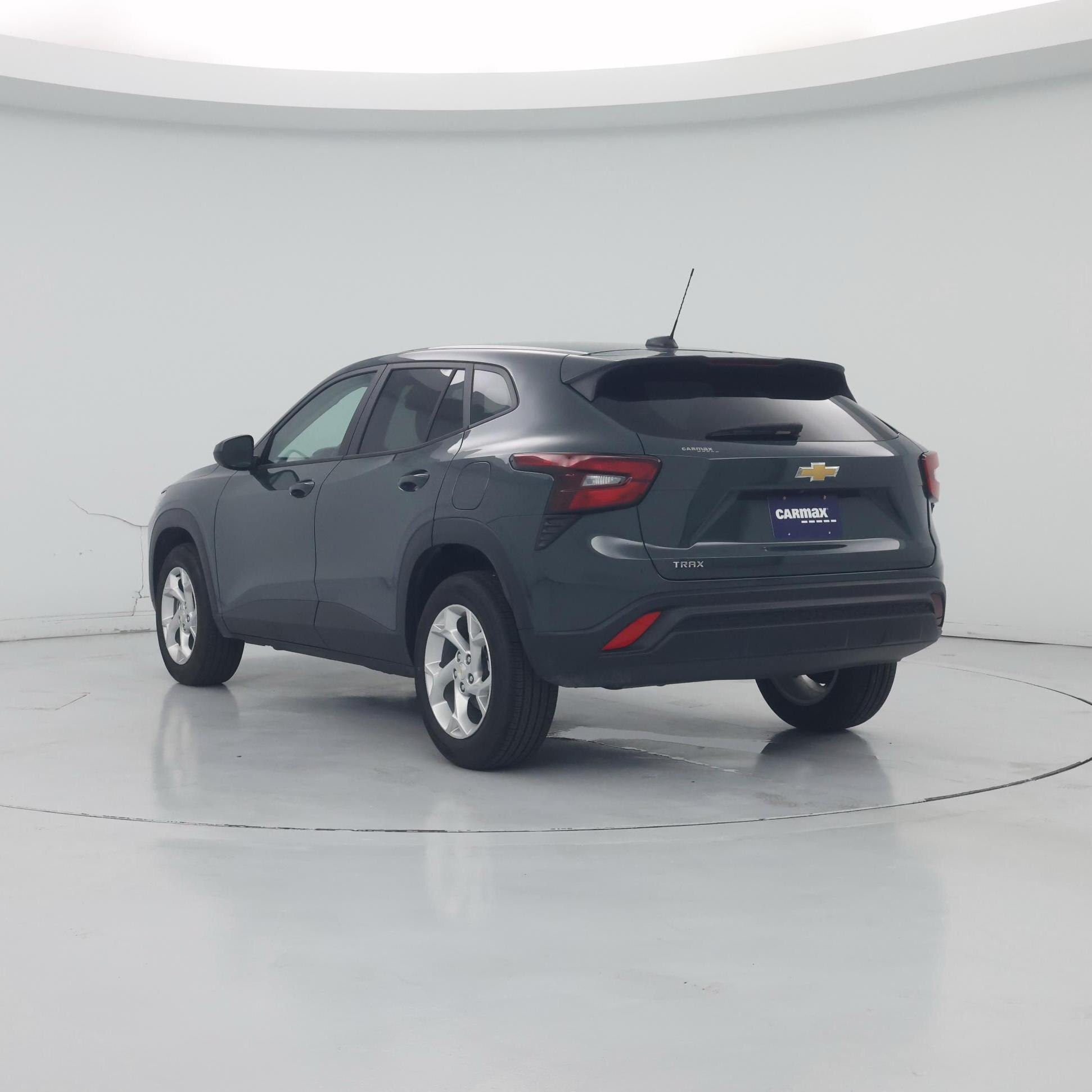 Thumbnail: 2025 Chevrolet Trax - 2
