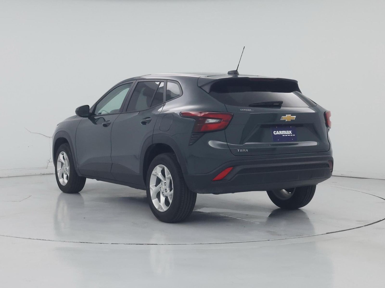 2025 Chevrolet Trax LS - Photo 3