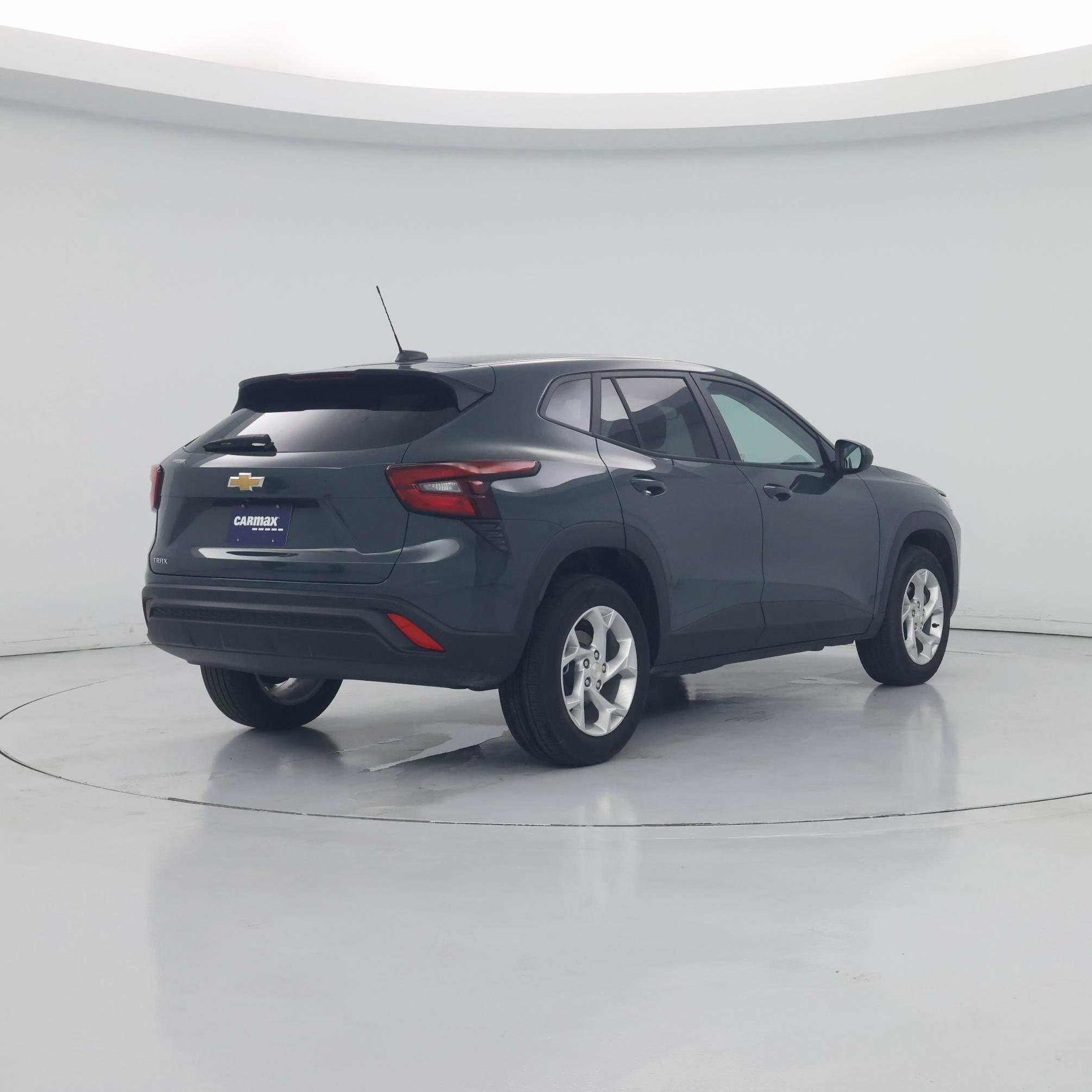 Thumbnail: 2025 Chevrolet Trax - 8