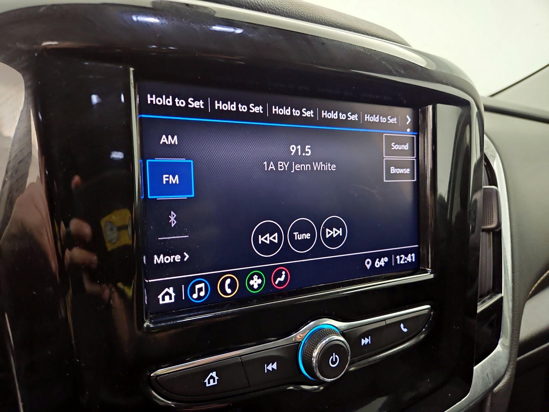 Thumbnail: 2020 Chevrolet Traverse - 15