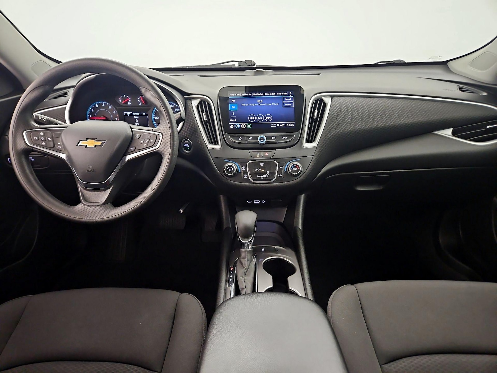 2023 Chevrolet Malibu 1LS - Photo 10