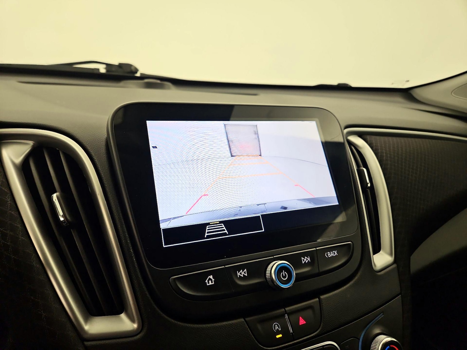 2023 Chevrolet Malibu 1LS - Photo 15