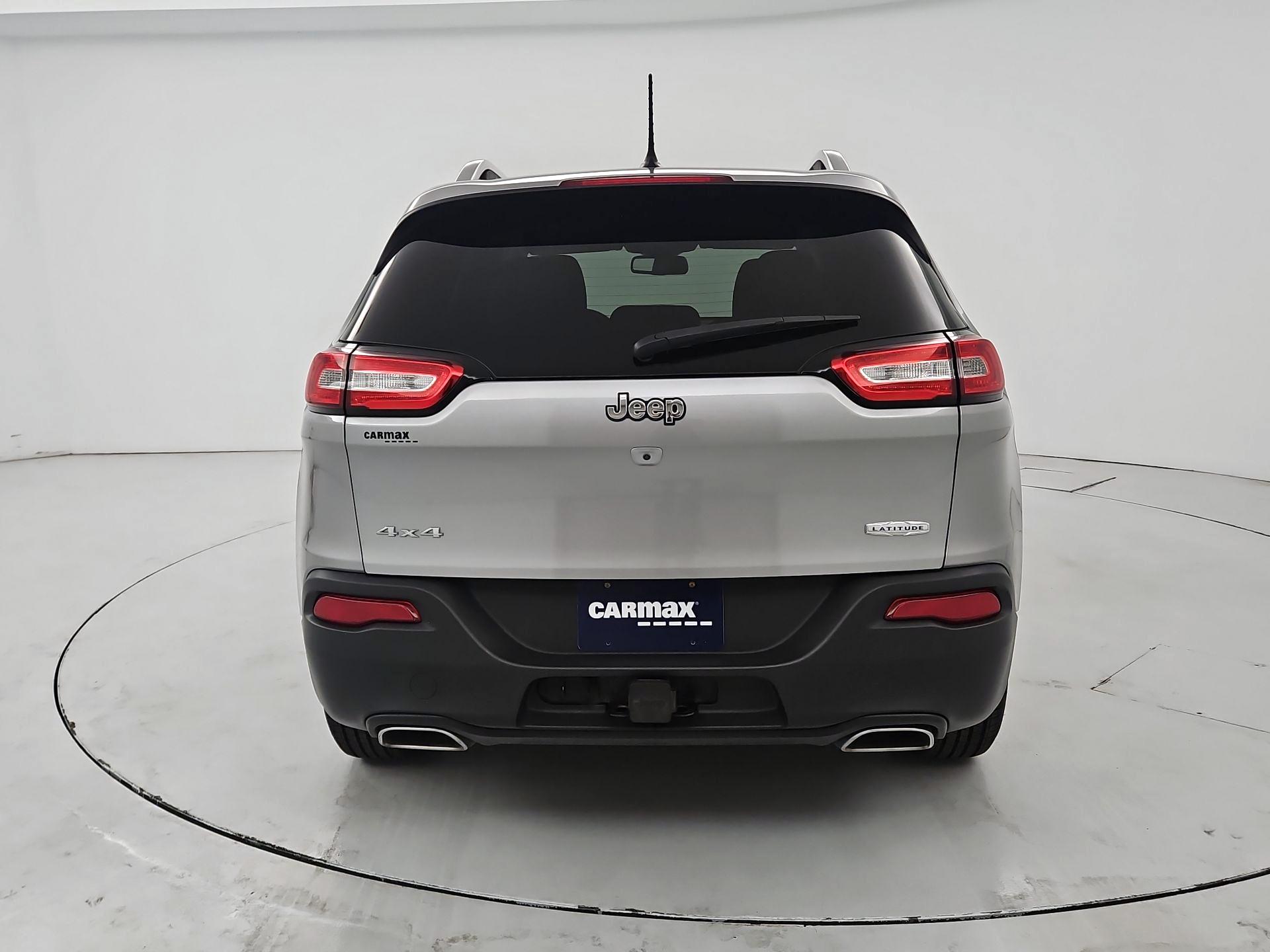 Thumbnail: 2015 Jeep Cherokee - 6