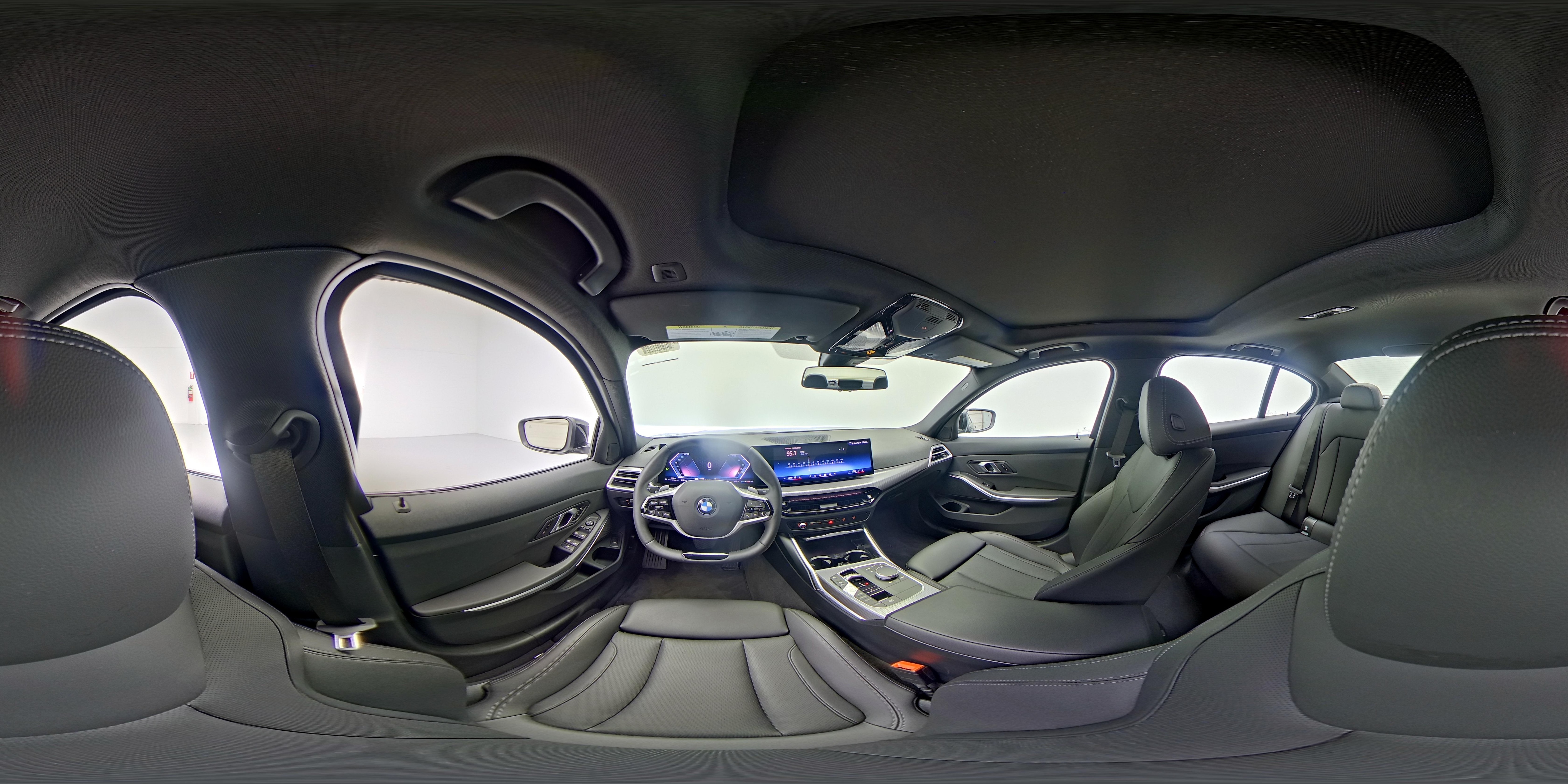 2025 BMW 3 Series 330i - Photo 28