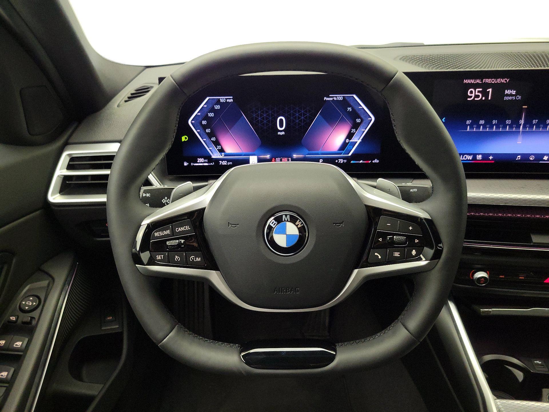 Thumbnail: 2025 BMW 3 Series - 10