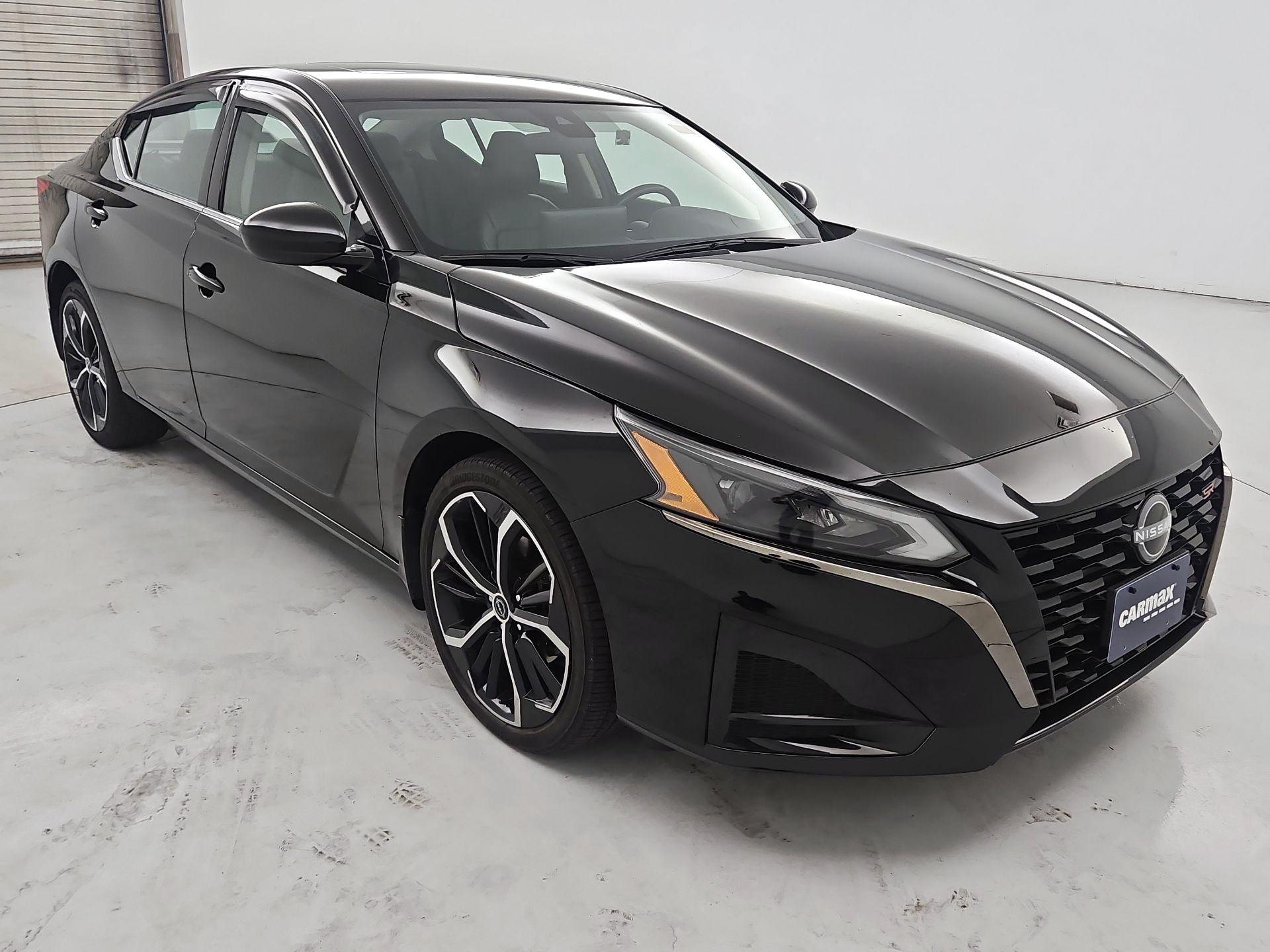 Thumbnail: 2023 Nissan Altima - 1