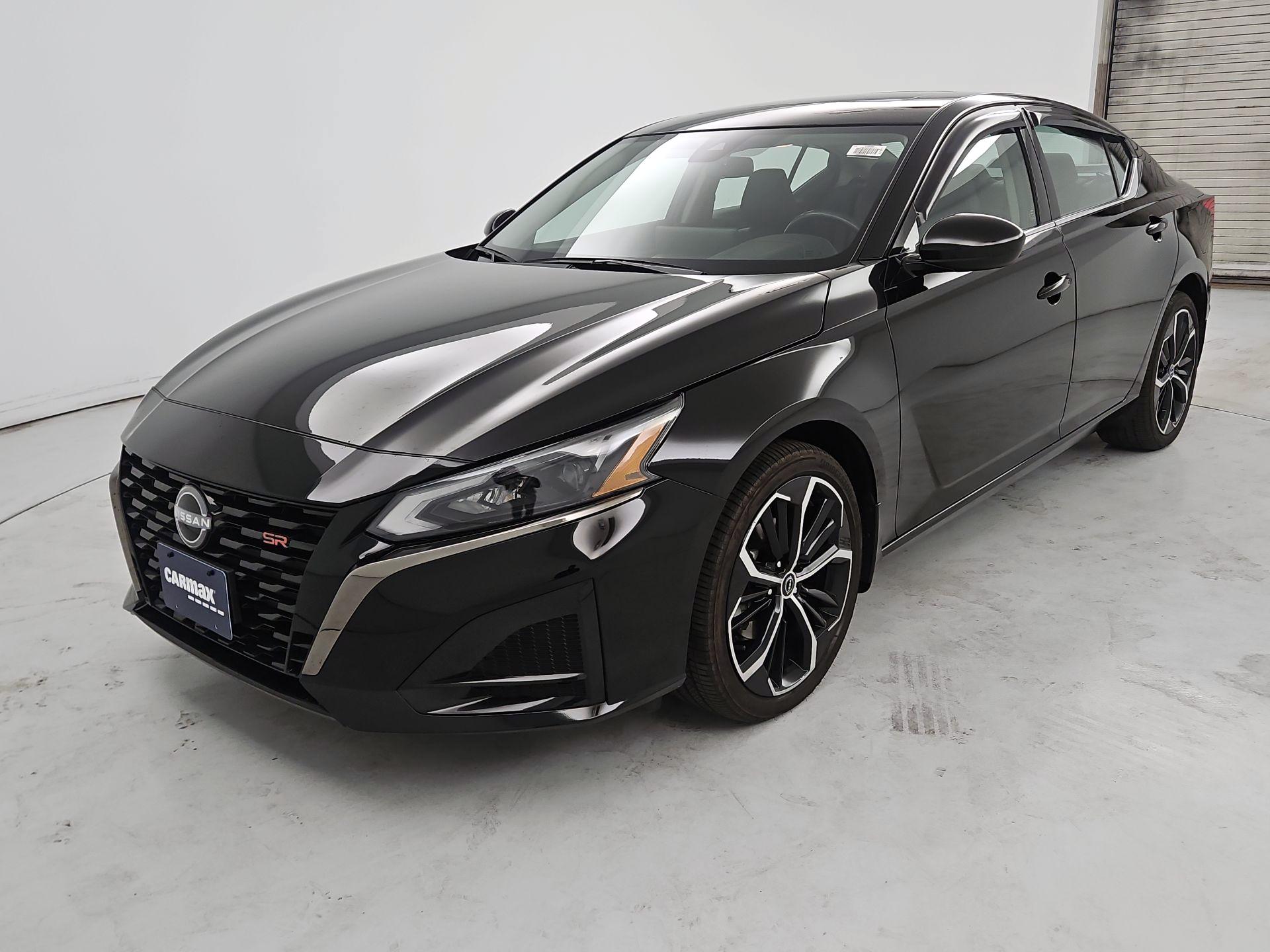 Thumbnail: 2023 Nissan Altima - 3